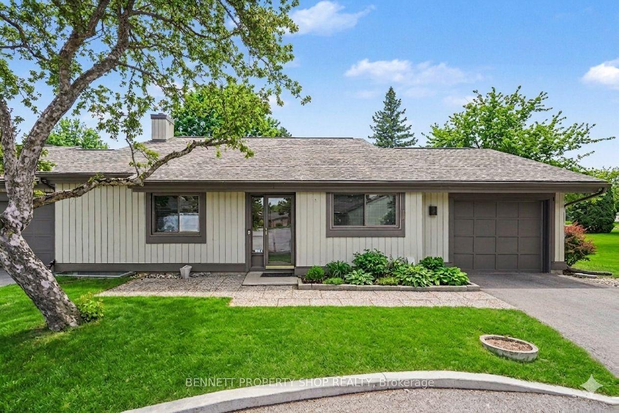 12 Laurel Valley Court — photo 1