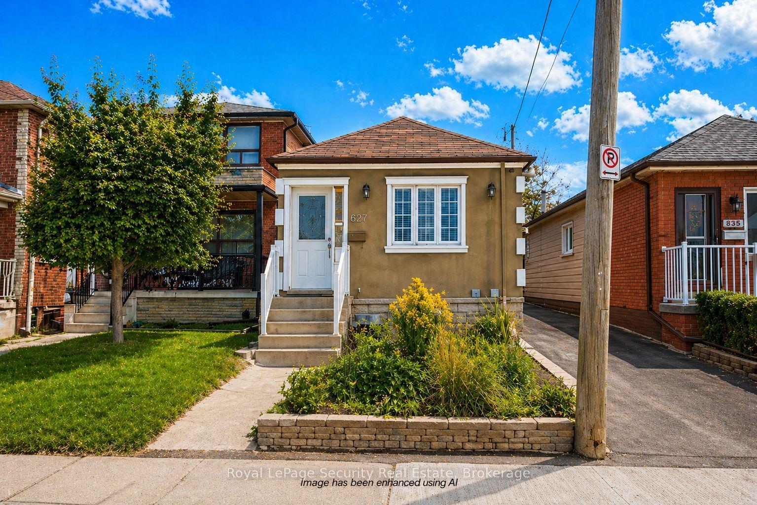 627 Caledonia Road — photo 1