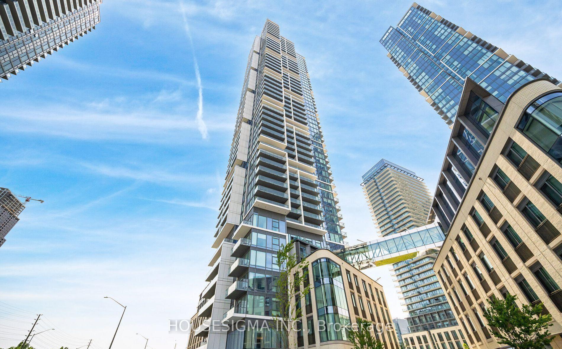 7890 Jane Street, Vaughan — Condo for lease, photo 1