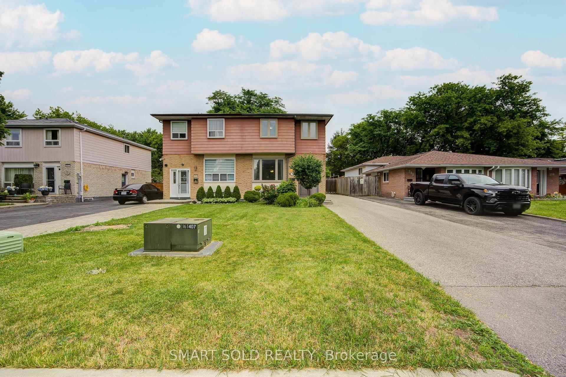 255 Cedar Avenue, Richmond Hill — Semi-Detached for sale, photo 1
