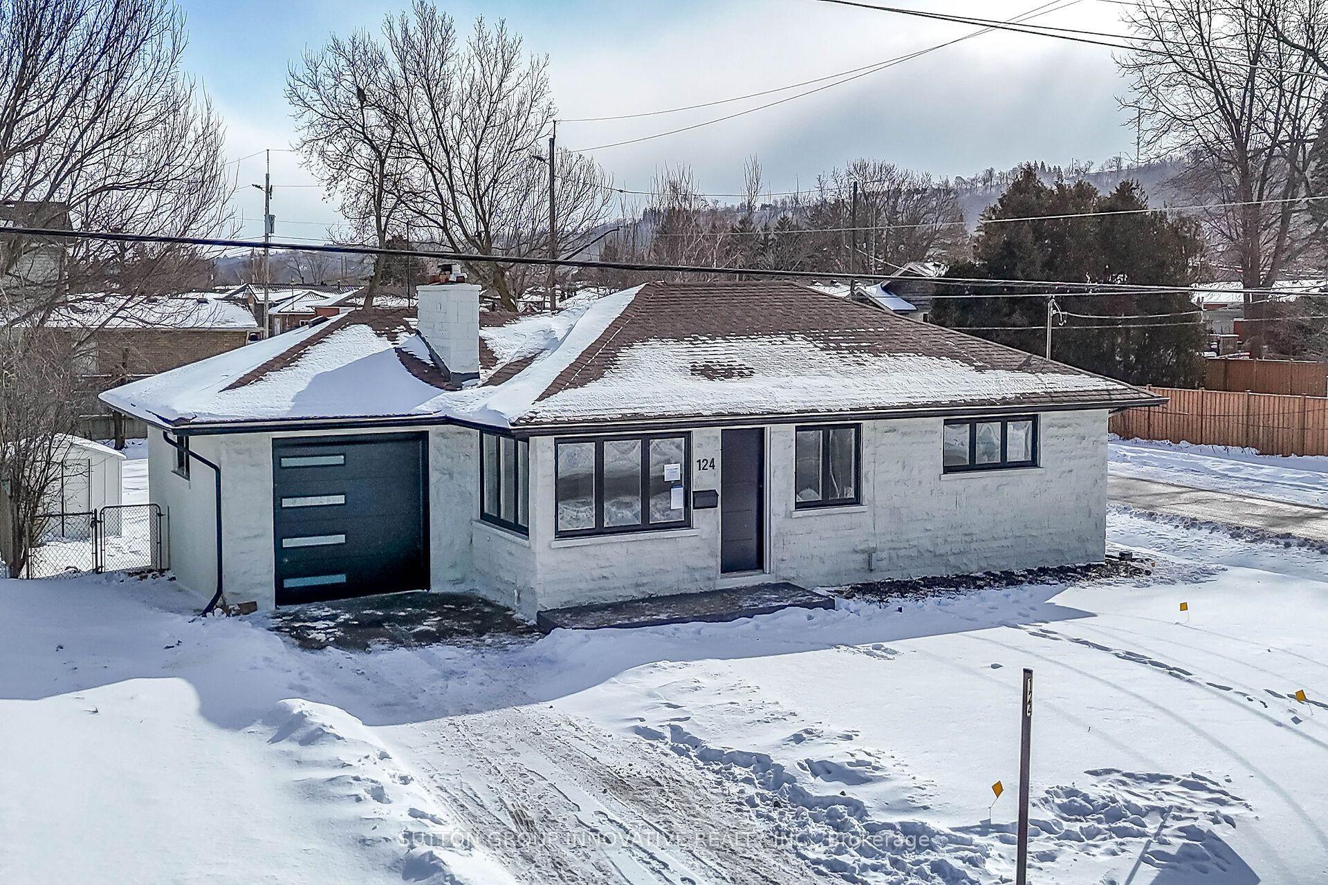 124 Corman Avenue — photo 1