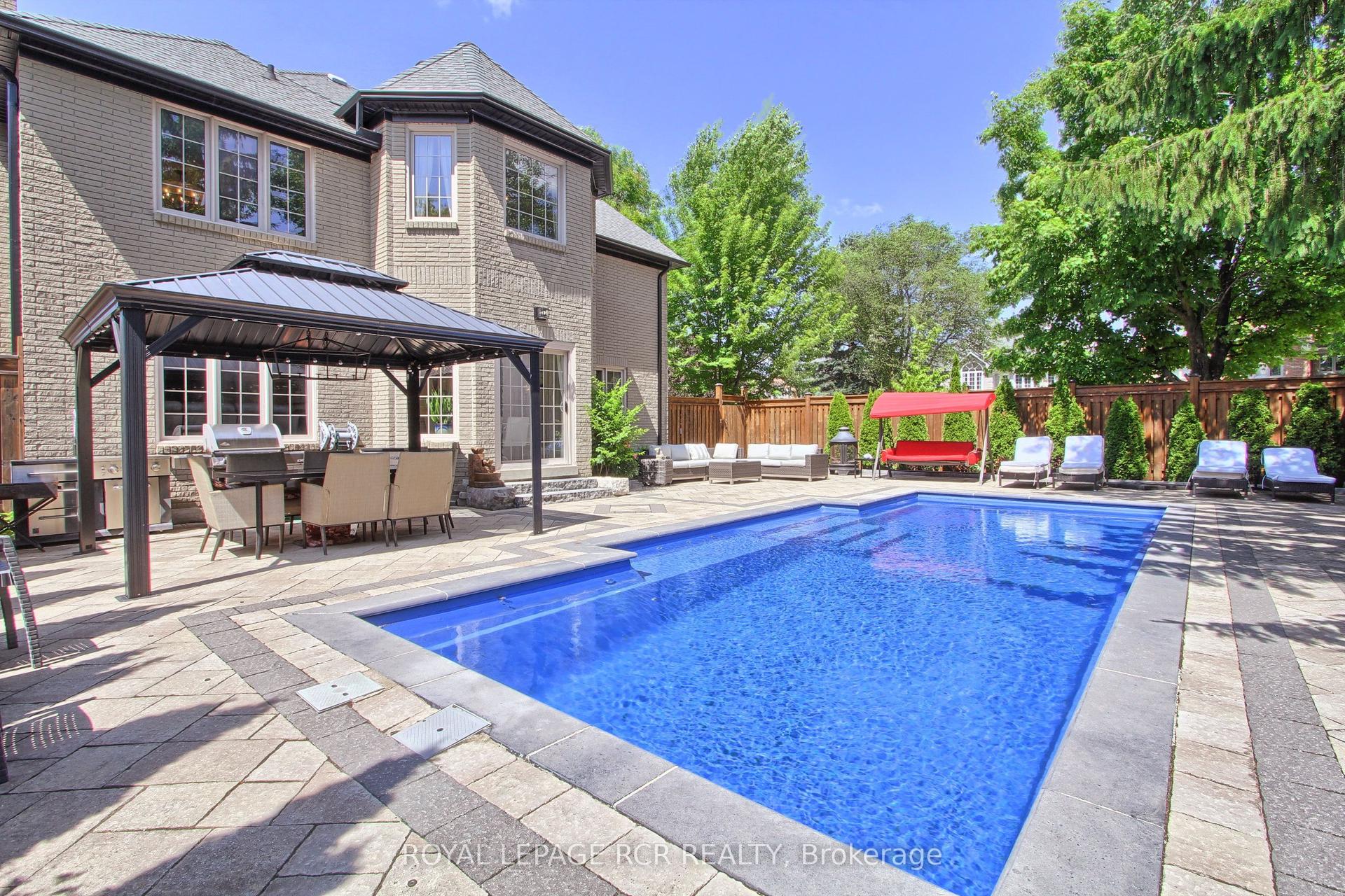 646 Brooker Ridge, Newmarket — Detached for sale, photo 1