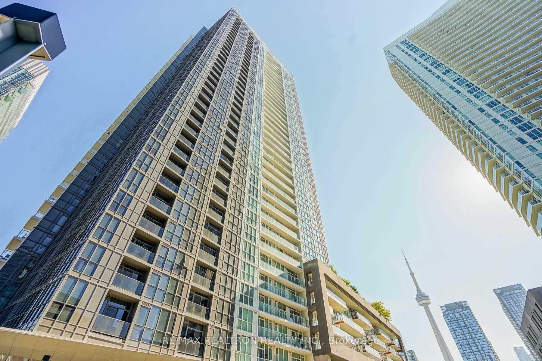 85 Queens Wharf Road 511 #511, Toronto — Condo for lease, photo 1