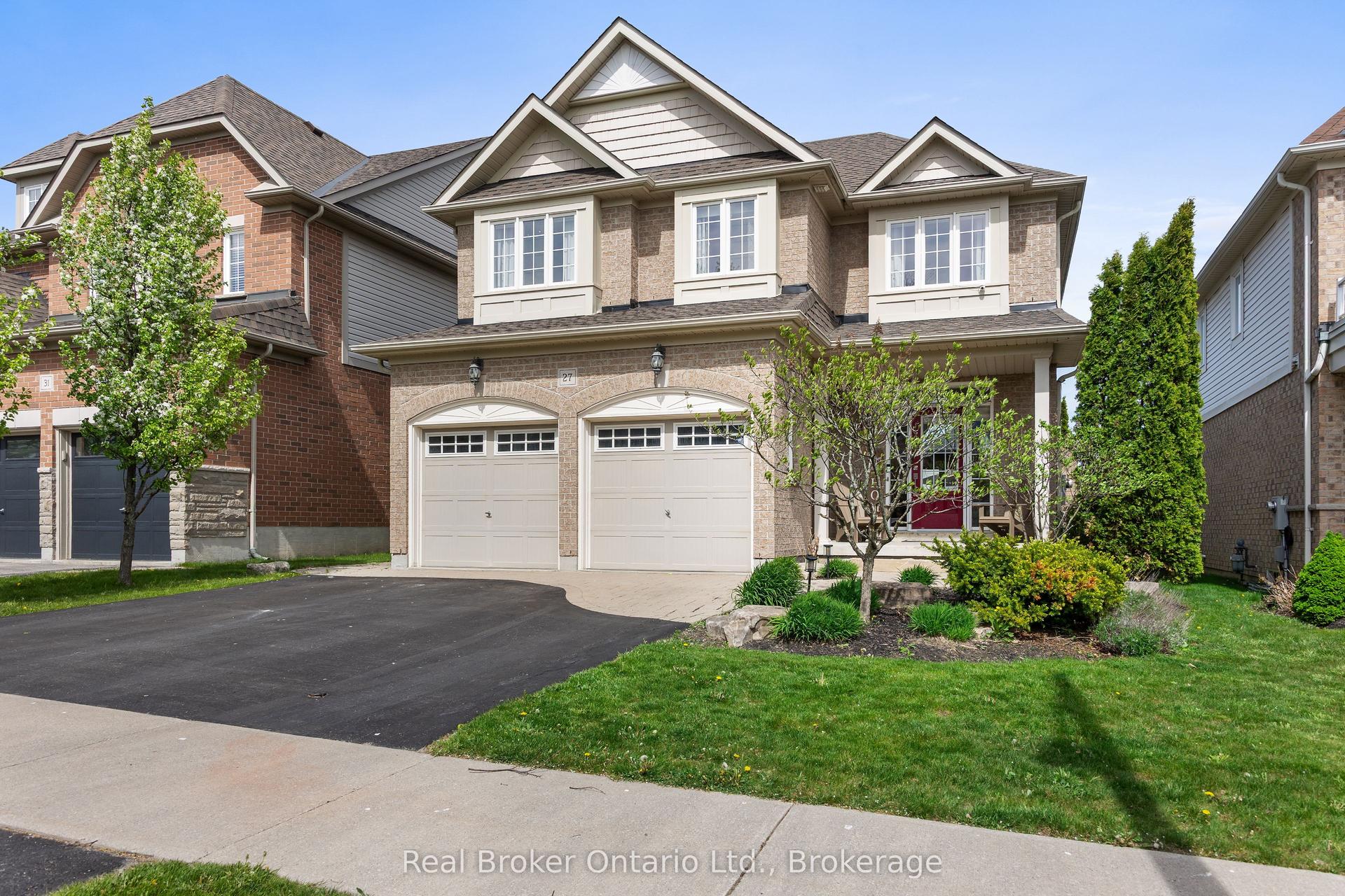 27 Goodall Crescent — photo 1