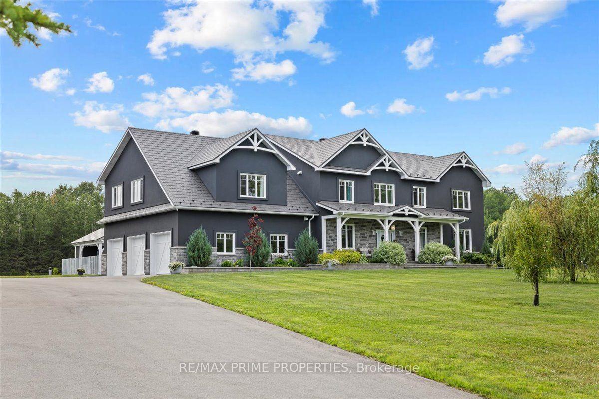 2440 Emmett Road, Orleans - Cumberland and Area — Detached for sale, photo 1