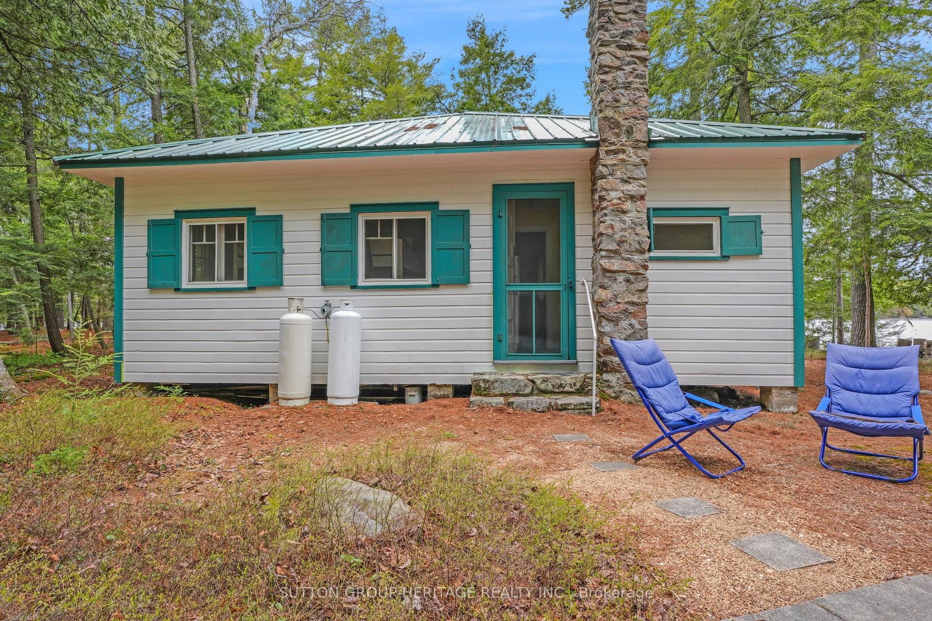 909 Ashby lake WA N/A — photo 1