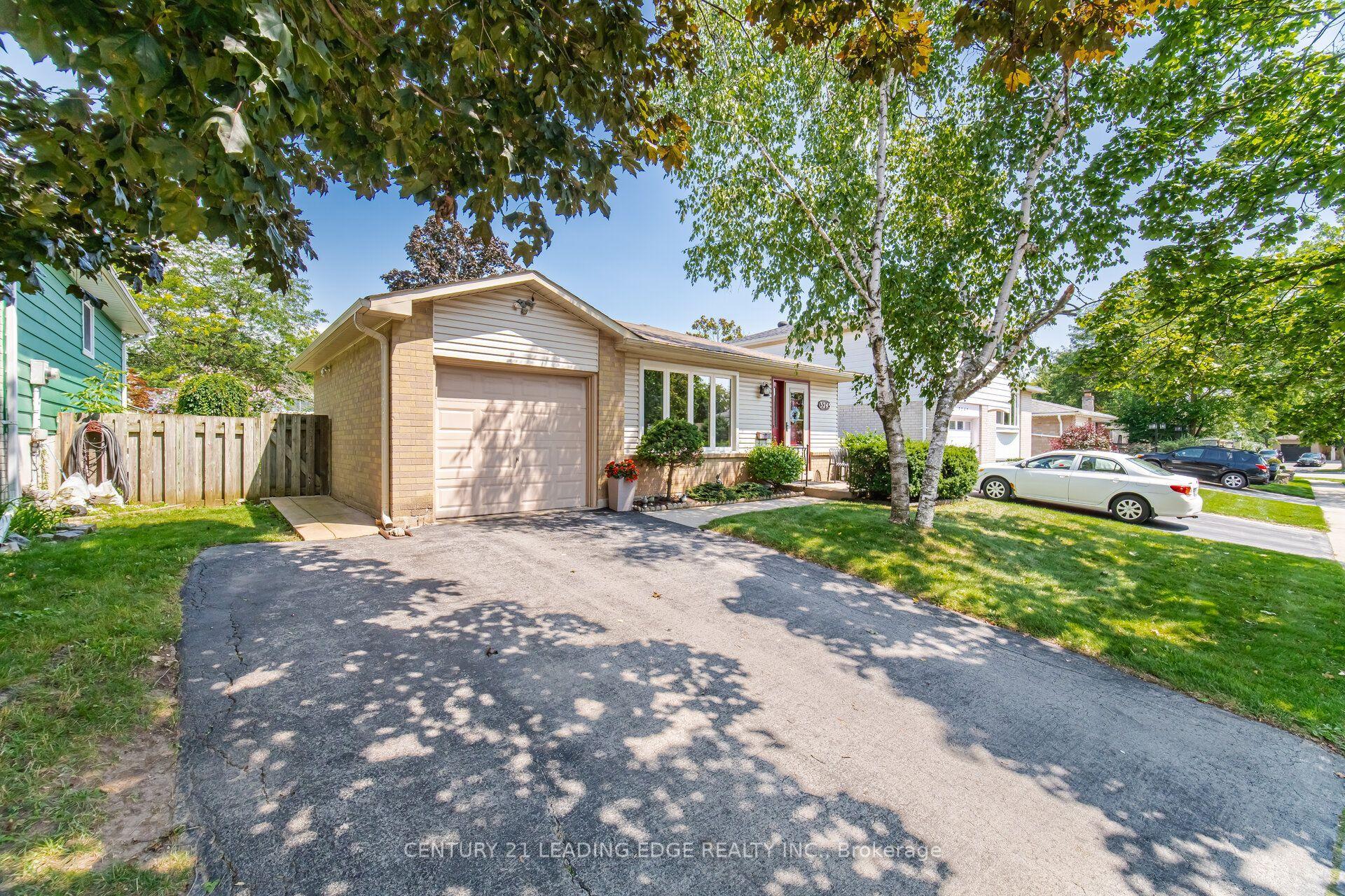 3245 Lansdown Drive, Burlington — Detached for sale, photo 1