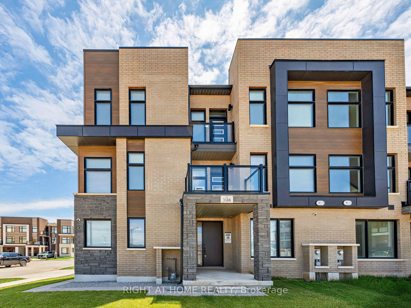 3188 Perkins Way, Oakville — Townhouse for lease, photo 1
