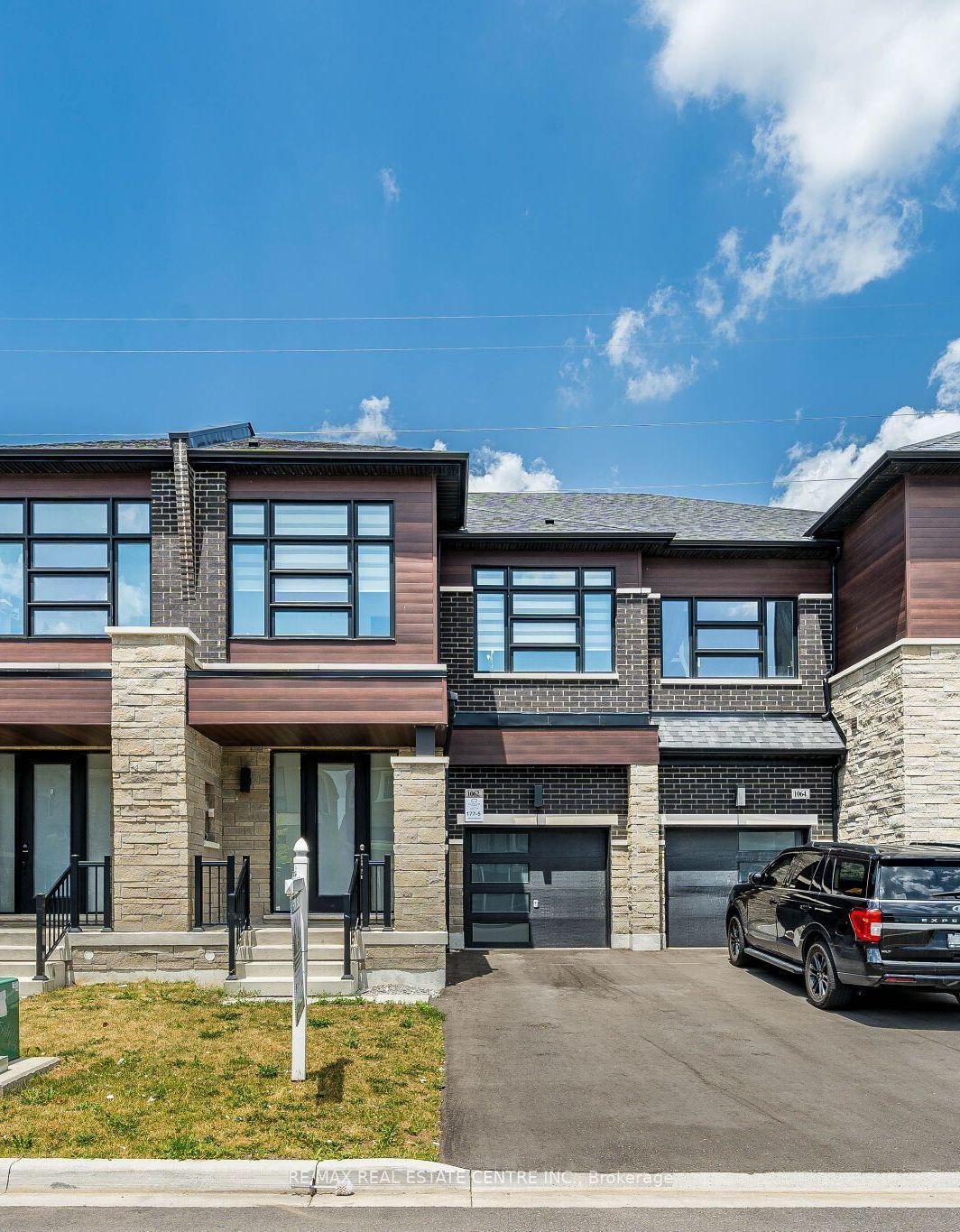 1062 Skyridge Boulevard, Pickering — Townhouse for lease, photo 1