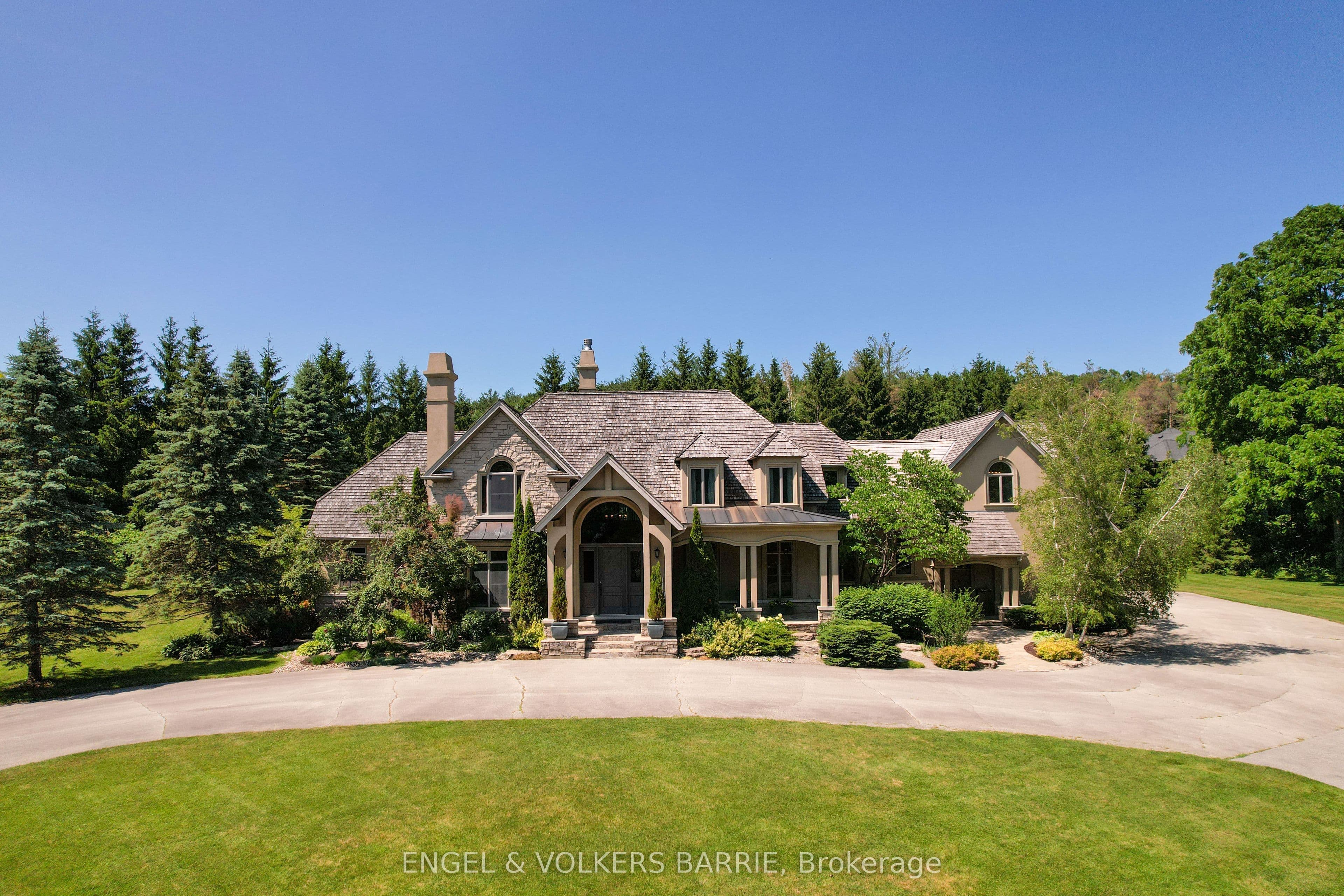 6 Midves Court — photo 1