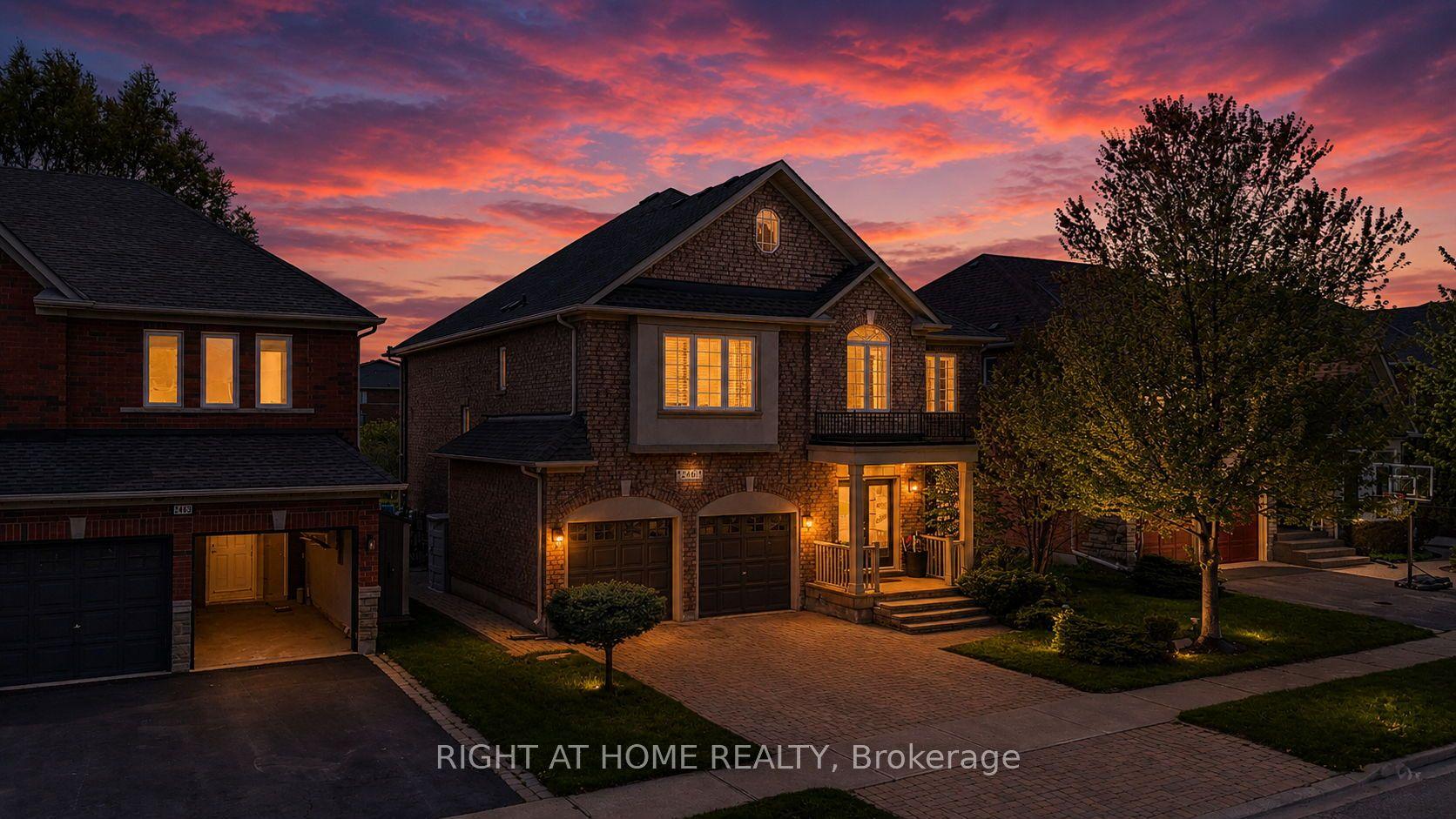 2461 Whistling Springs Crescent, Oakville — Detached for sale, photo 1