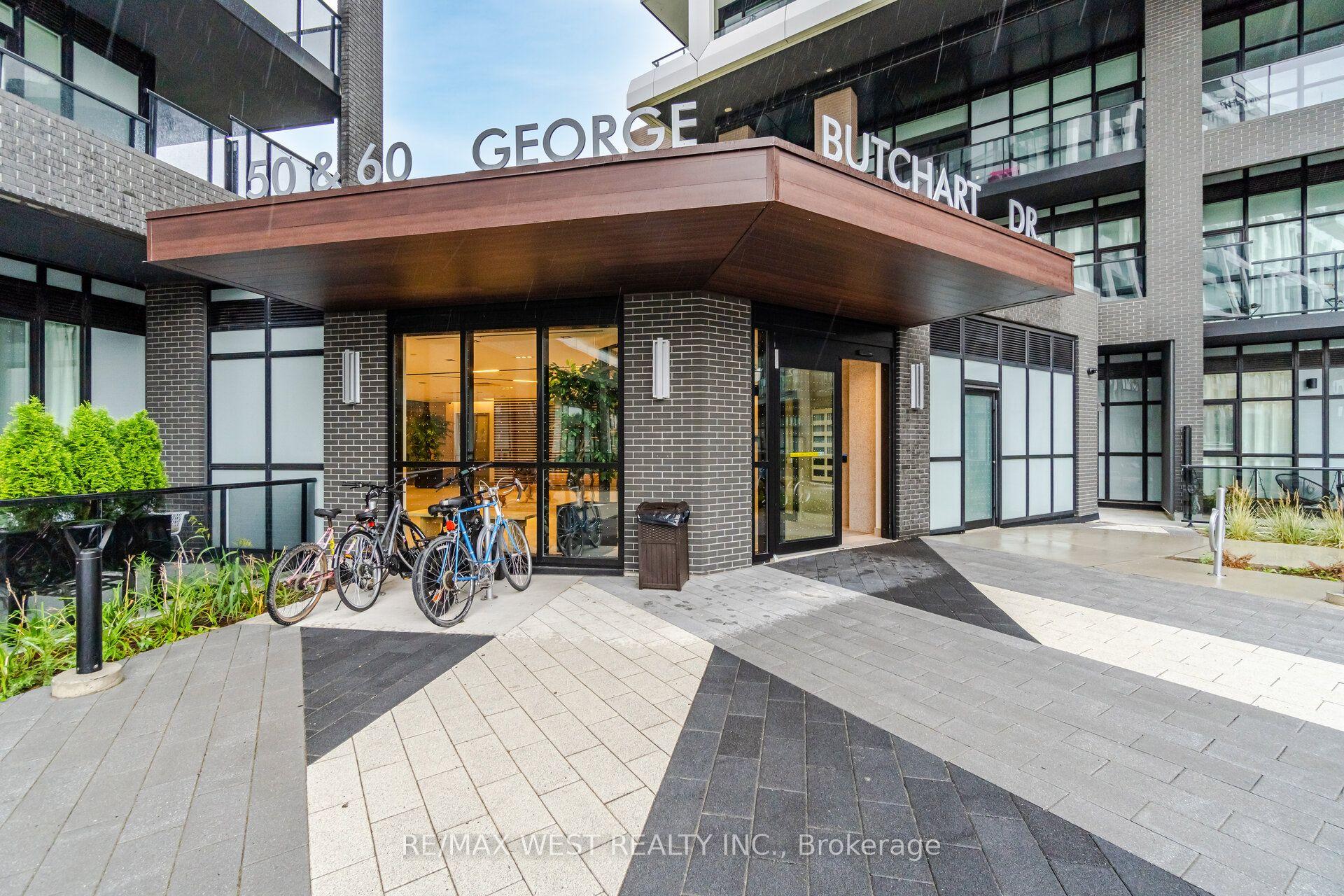 60 George Butchart Drive 218 #218 — photo 1