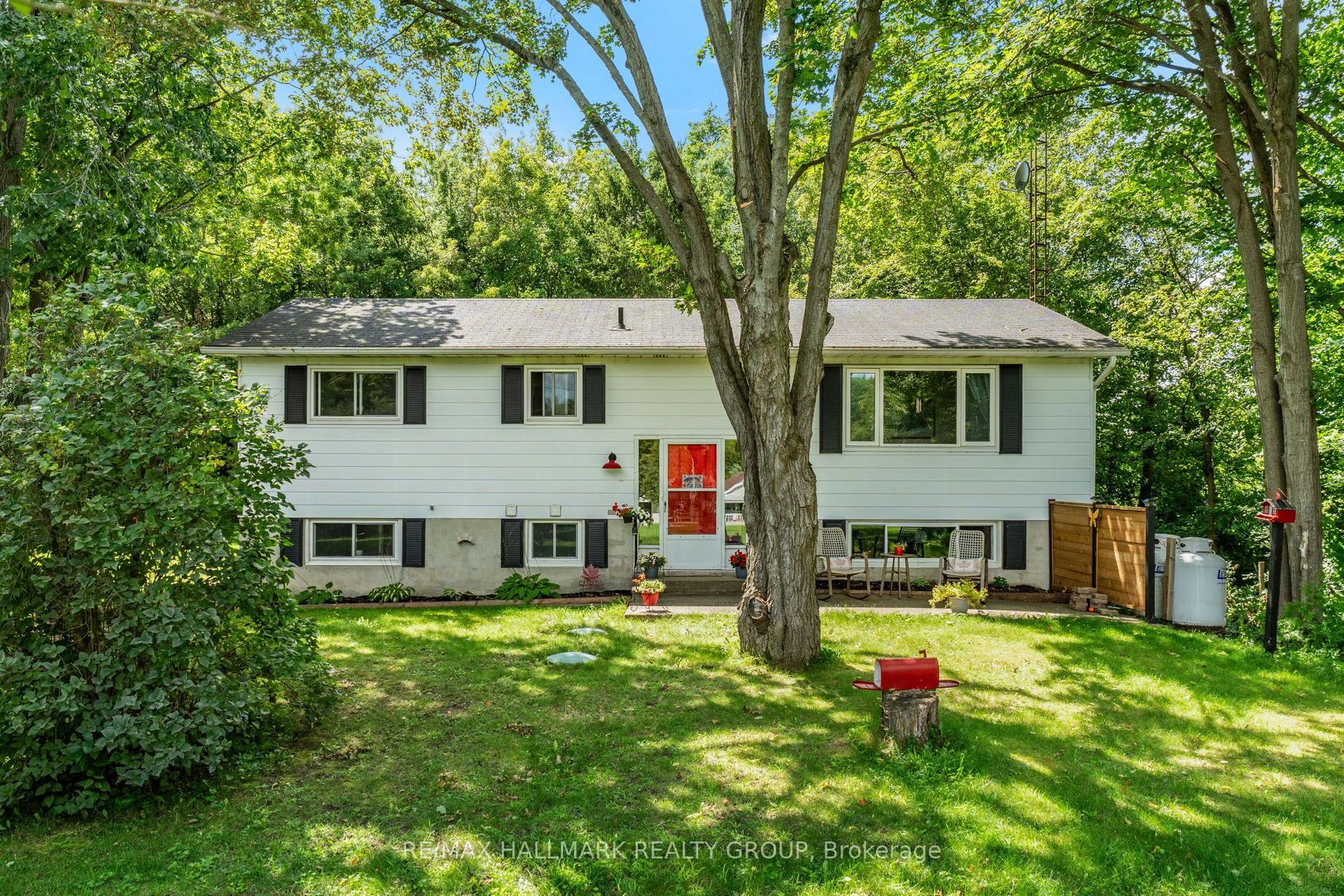4574 County Road 15 Road, Augusta — Detached for sale, photo 1