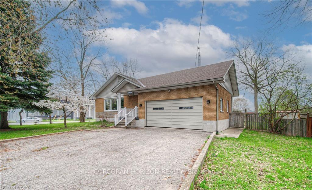 2300 Fountain St Street — photo 1