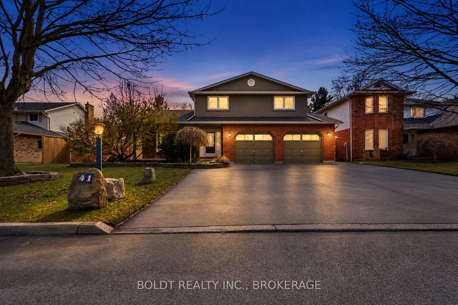 41 Farmington Drive — photo 1
