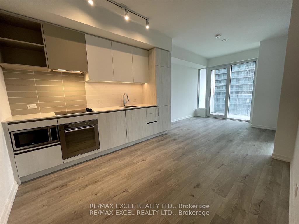7890 Jane Street 1211 #1211, Vaughan — Condo for lease, photo 1