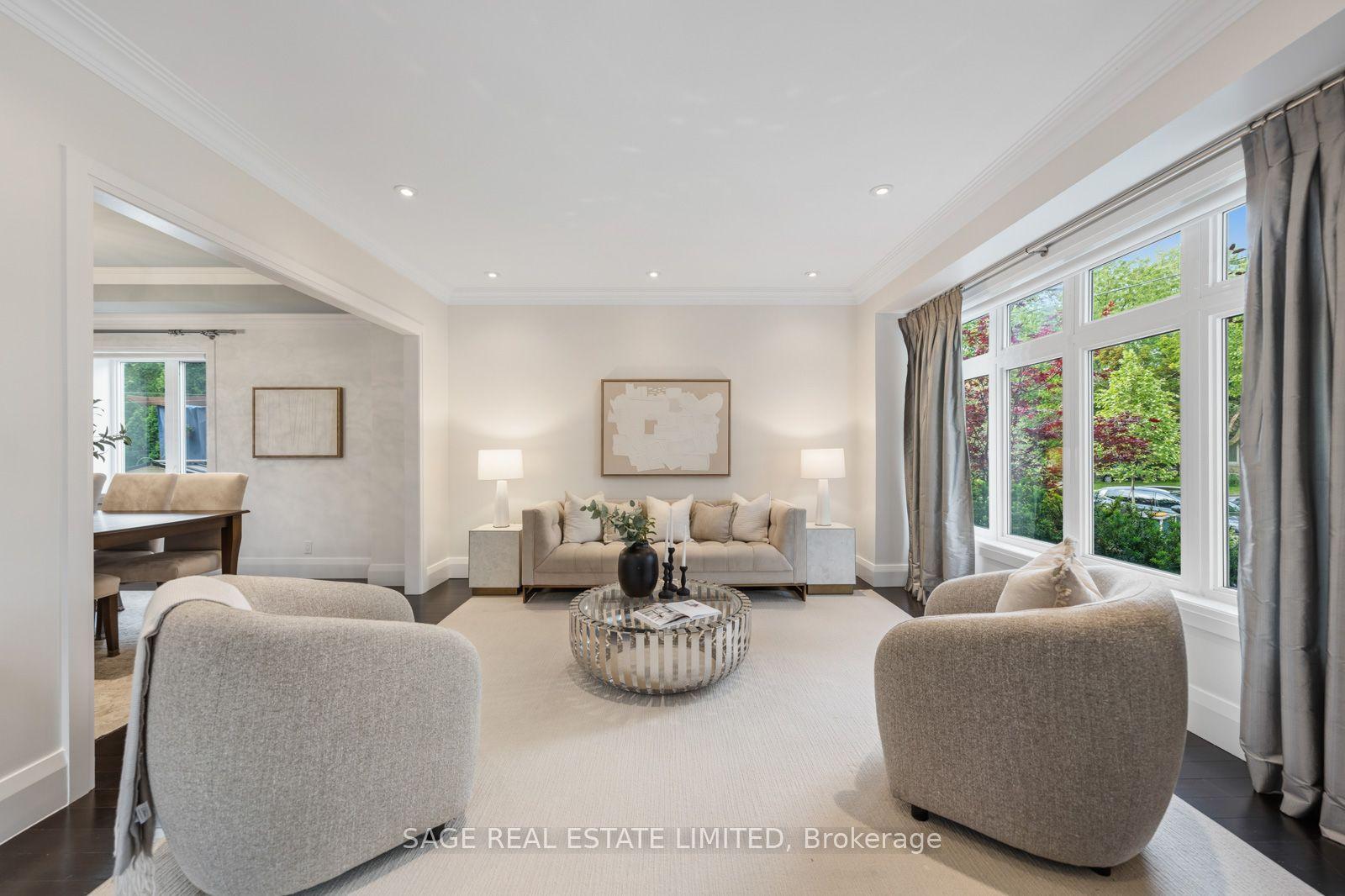 50 Northampton Drive — photo 1