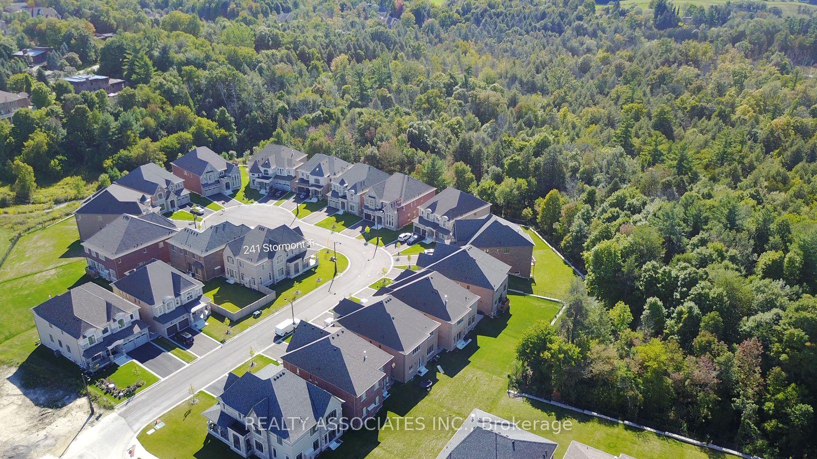 241 Stormont Trail, Vaughan — Detached for sale, photo 1