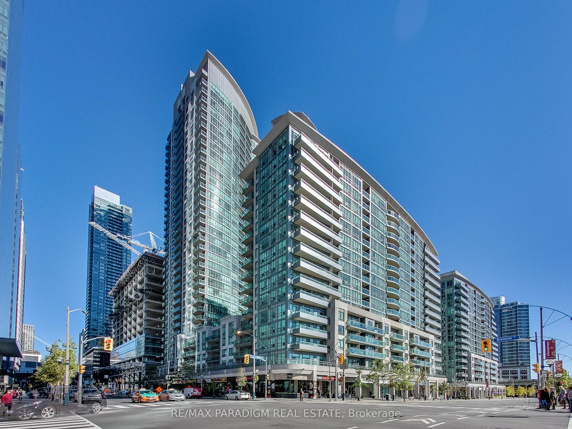 51 Lower Simcoe Street 1110 #1110 — photo 1