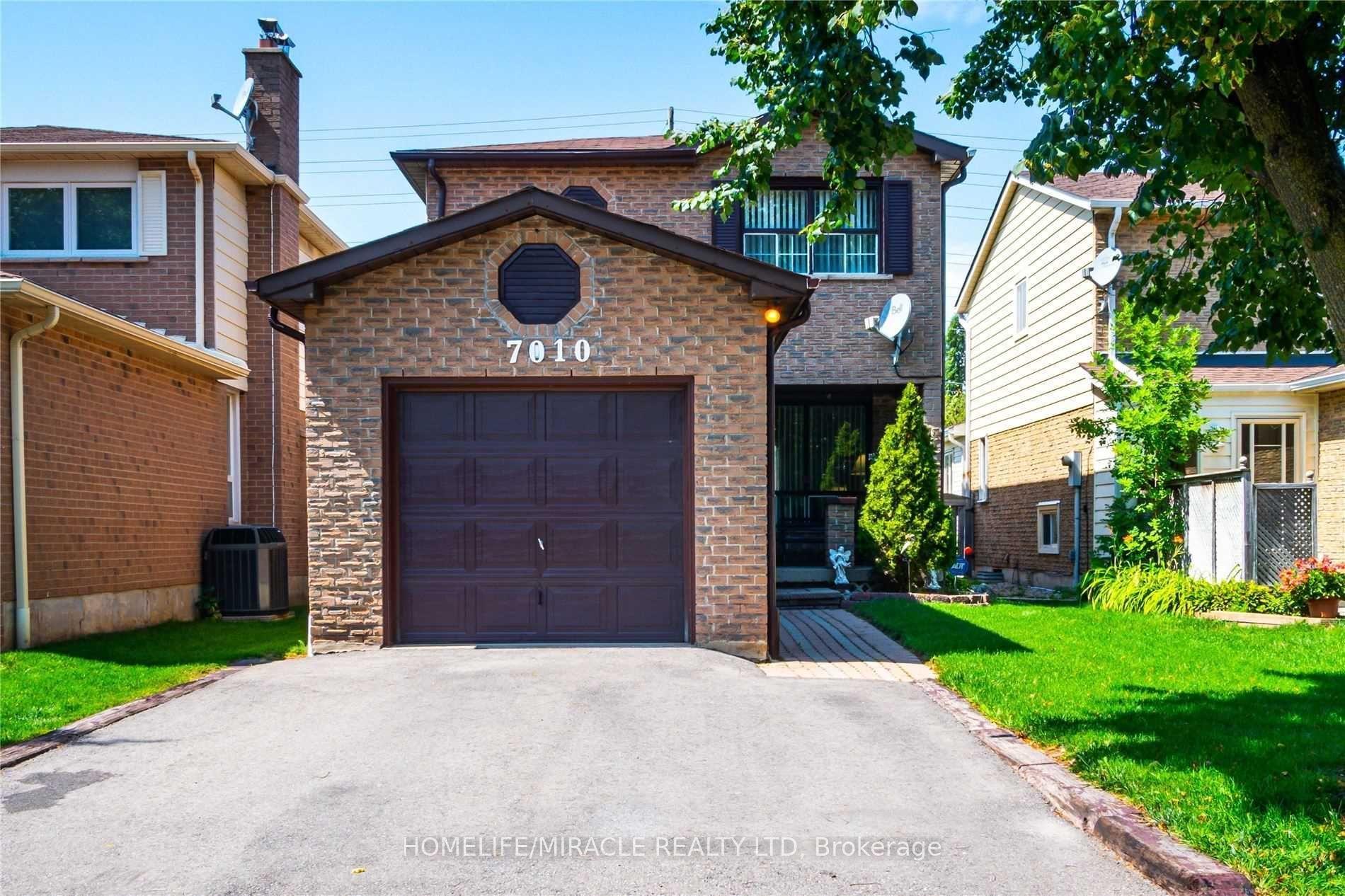 7010 Cordingley Crescent Upper #Upper — photo 1