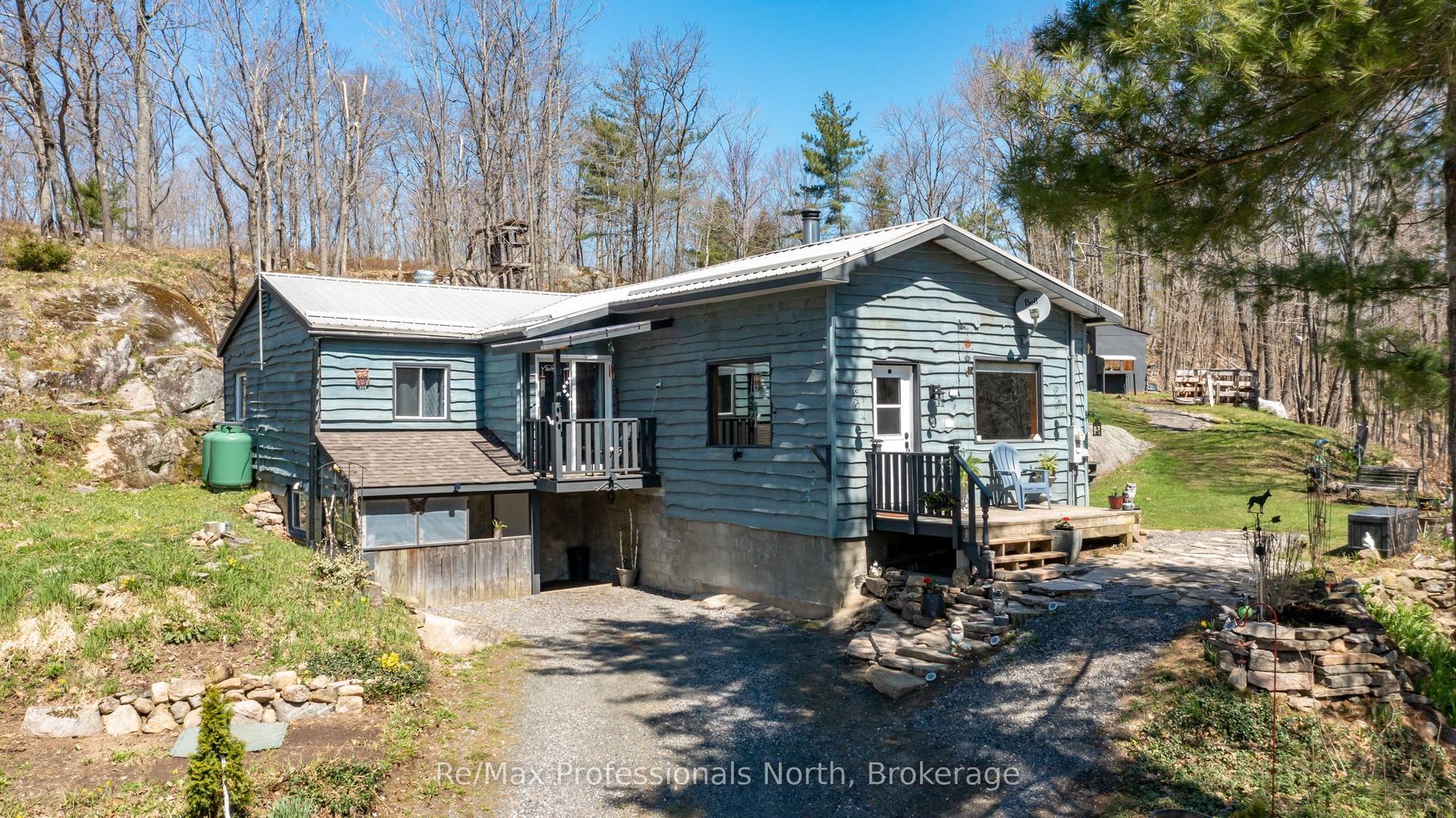 1017 BARLOCHAN Road — photo 1