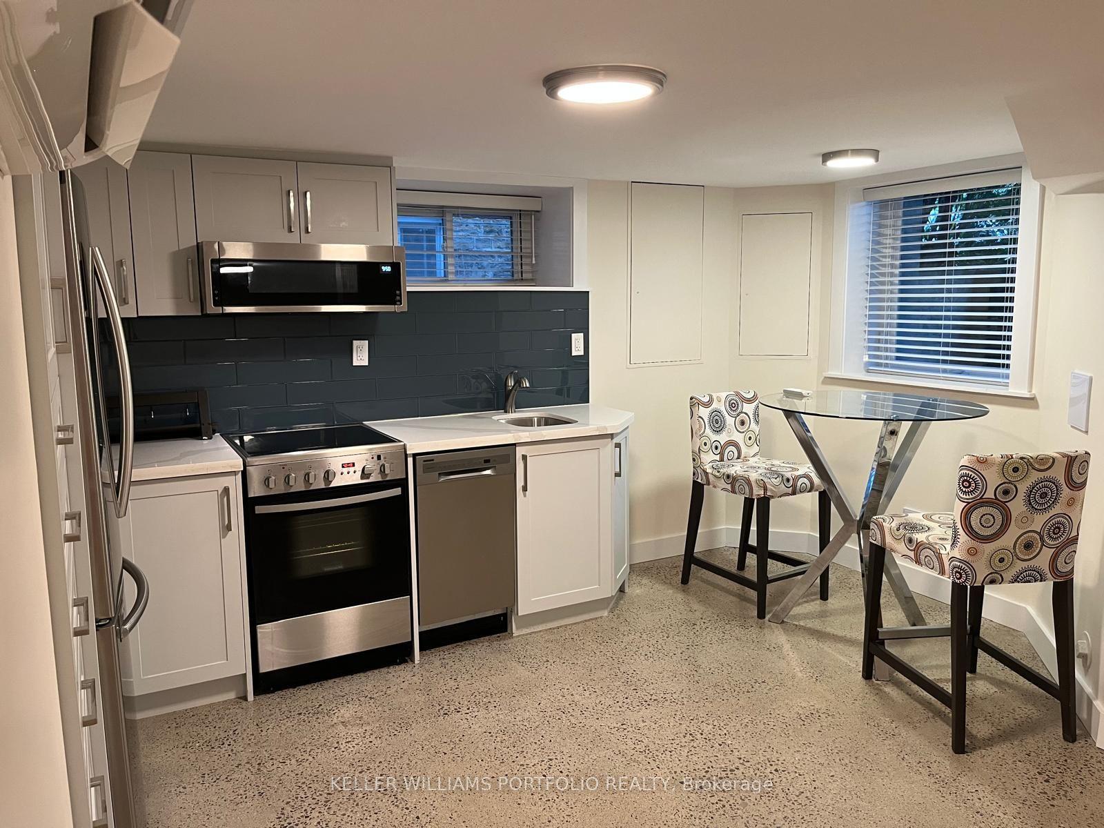 172 High Park Avenue Bsmt #Bsmt, Toronto — Detached for lease, photo 1