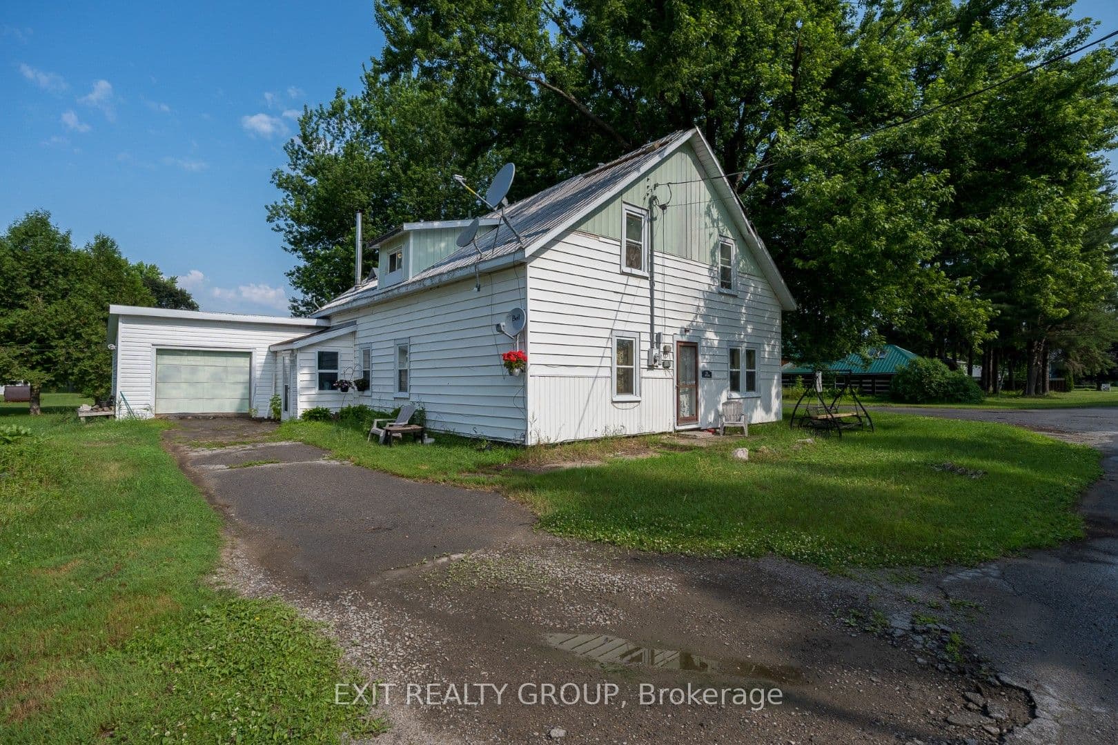 53 Clement Street — photo 1