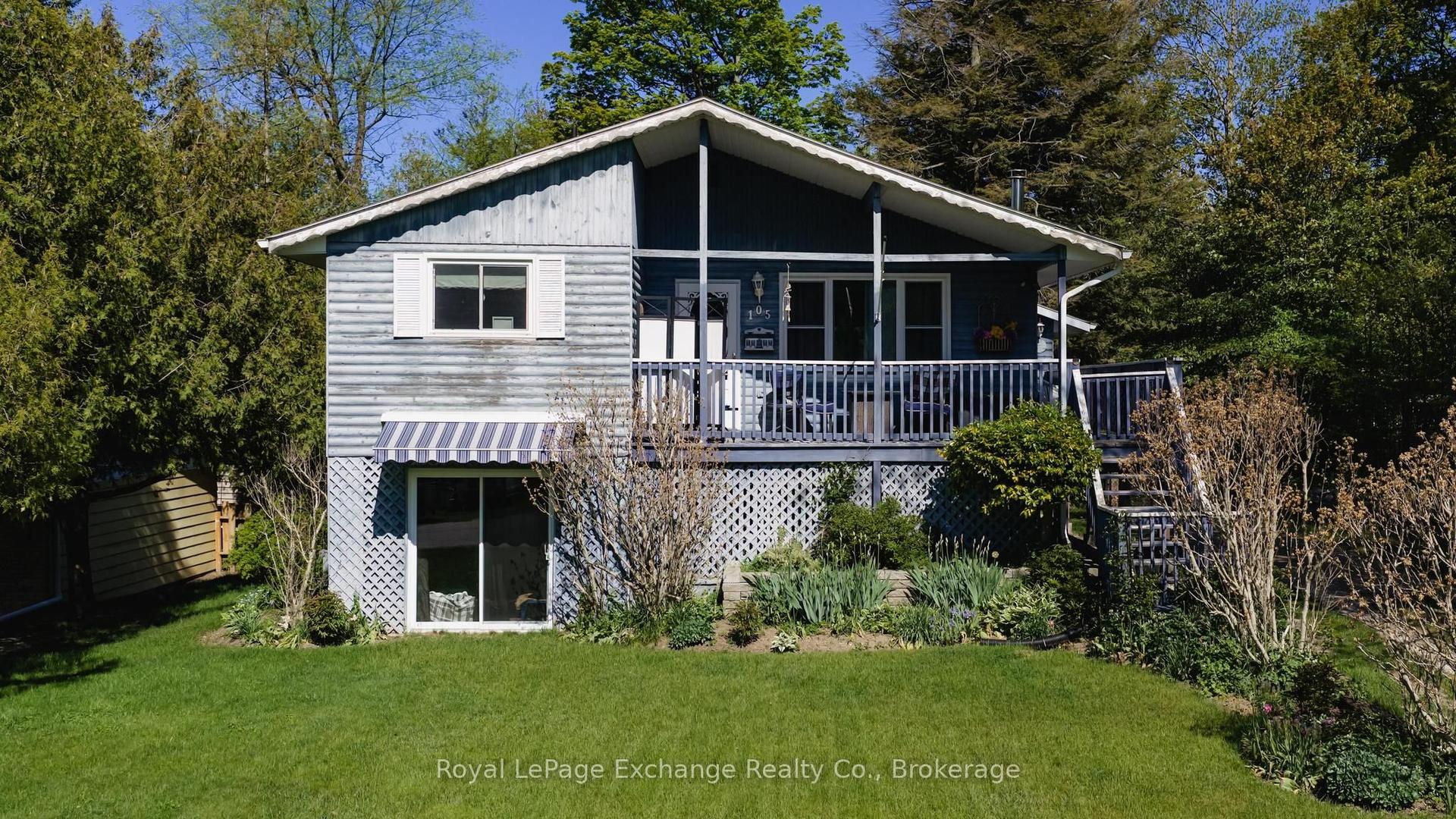 105 Menomini Road — photo 1