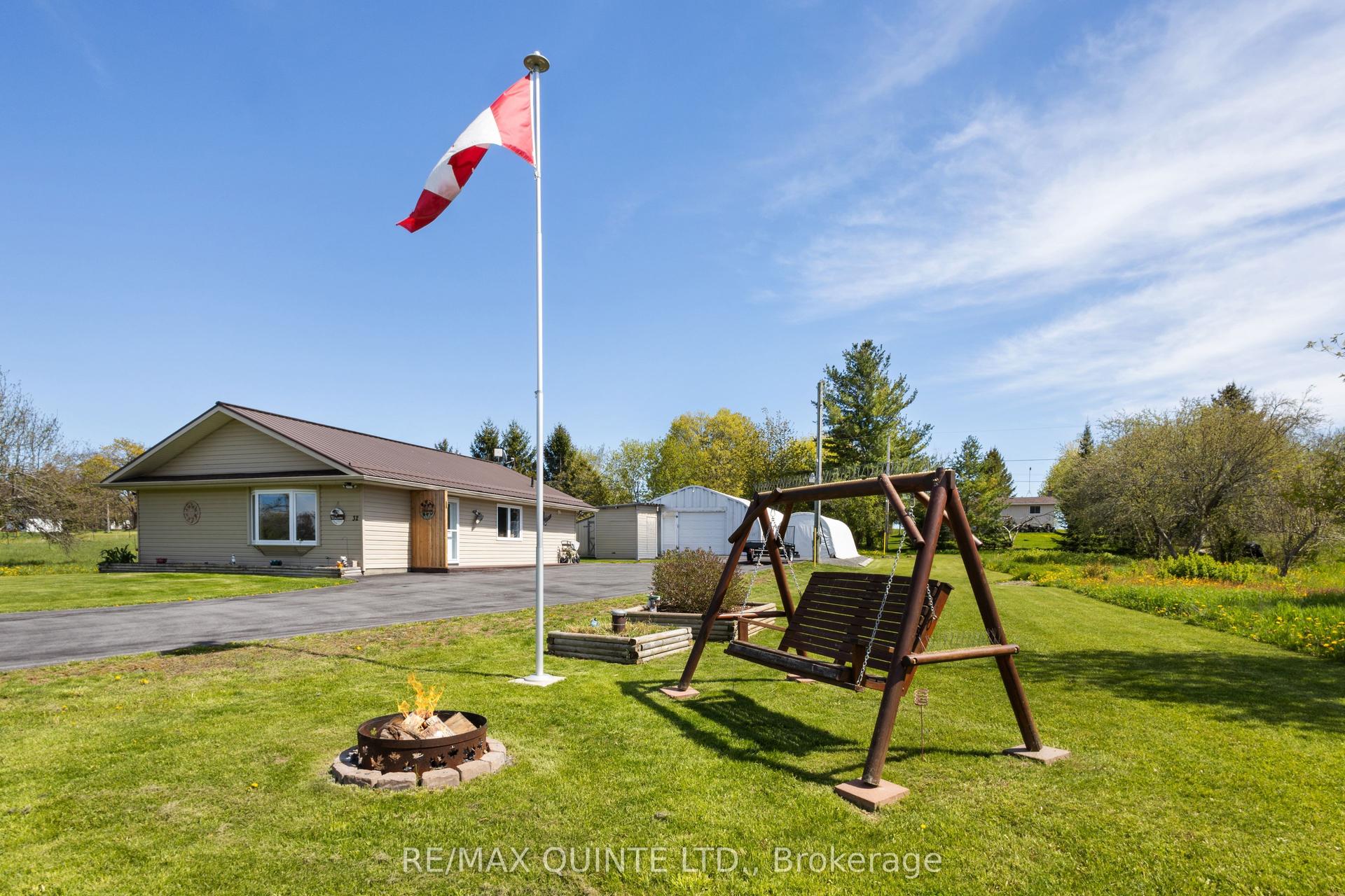 32 Dorland Drive — photo 1