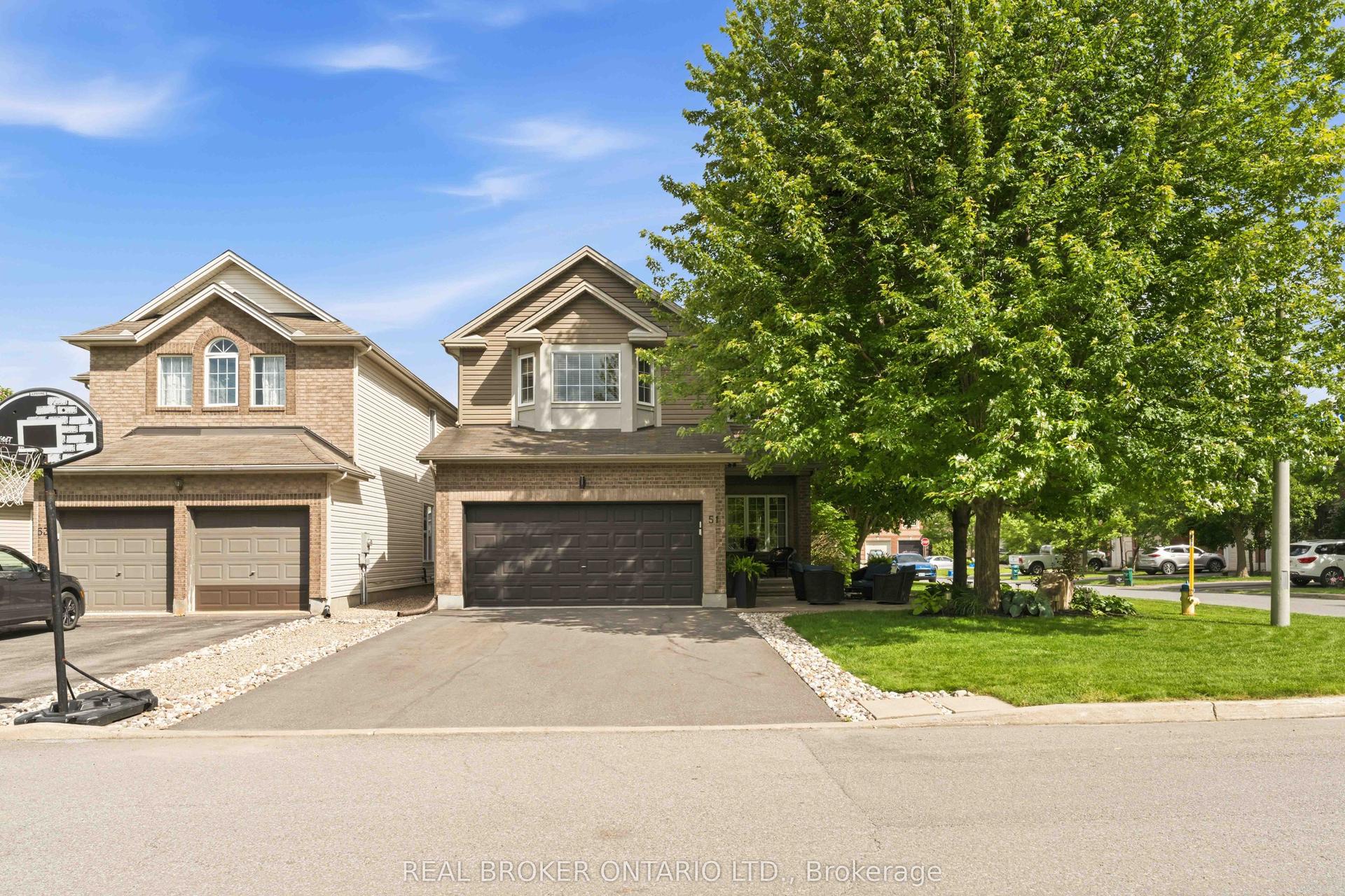 51 Denton Way — photo 1