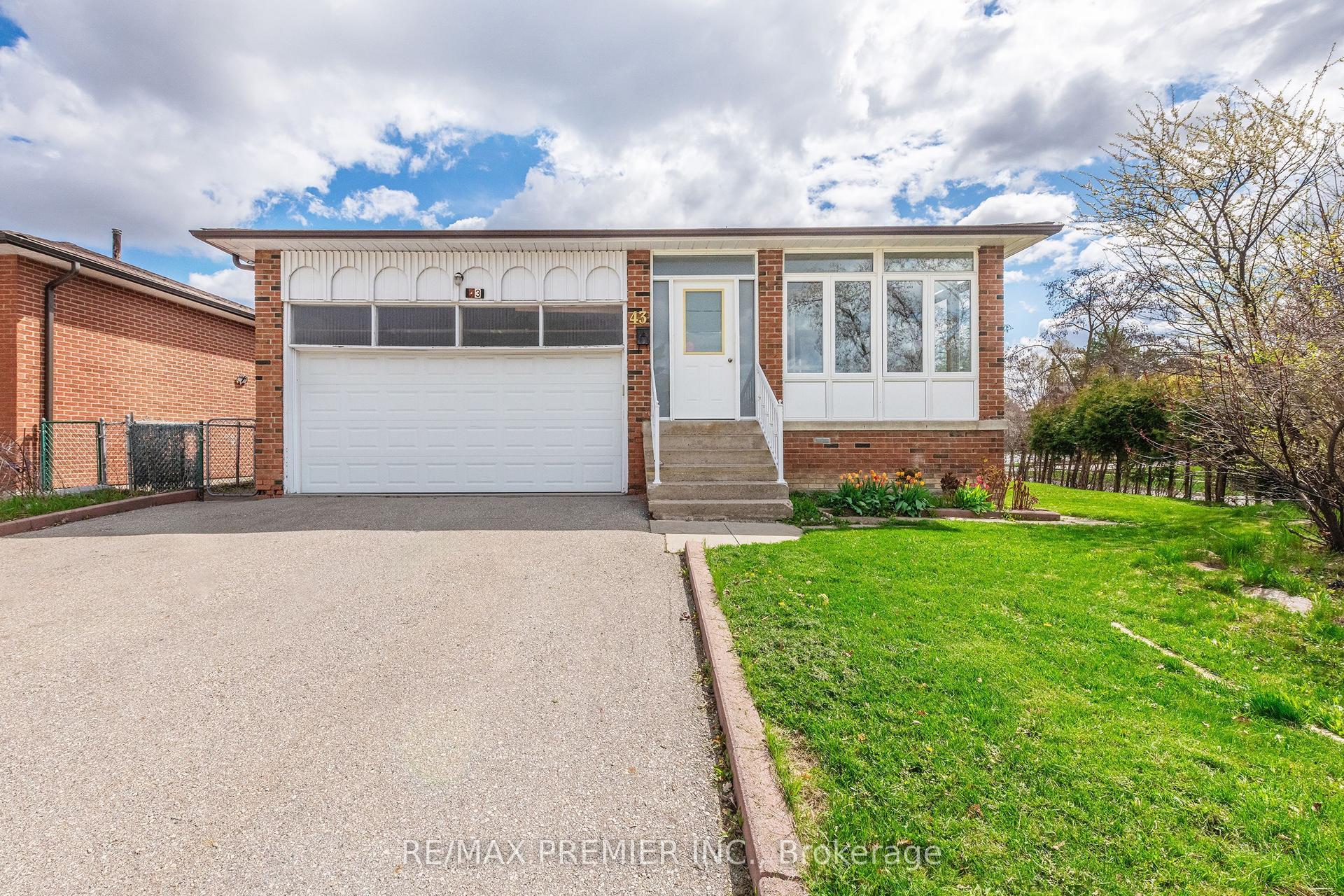 43 Jules Avenue, Vaughan — Detached for sale, photo 1