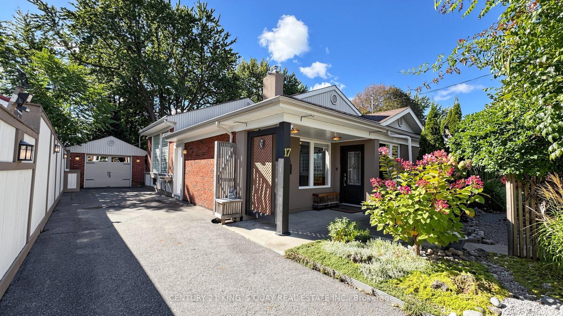 17 Kecala Road, Toronto — Detached for sale, photo 1