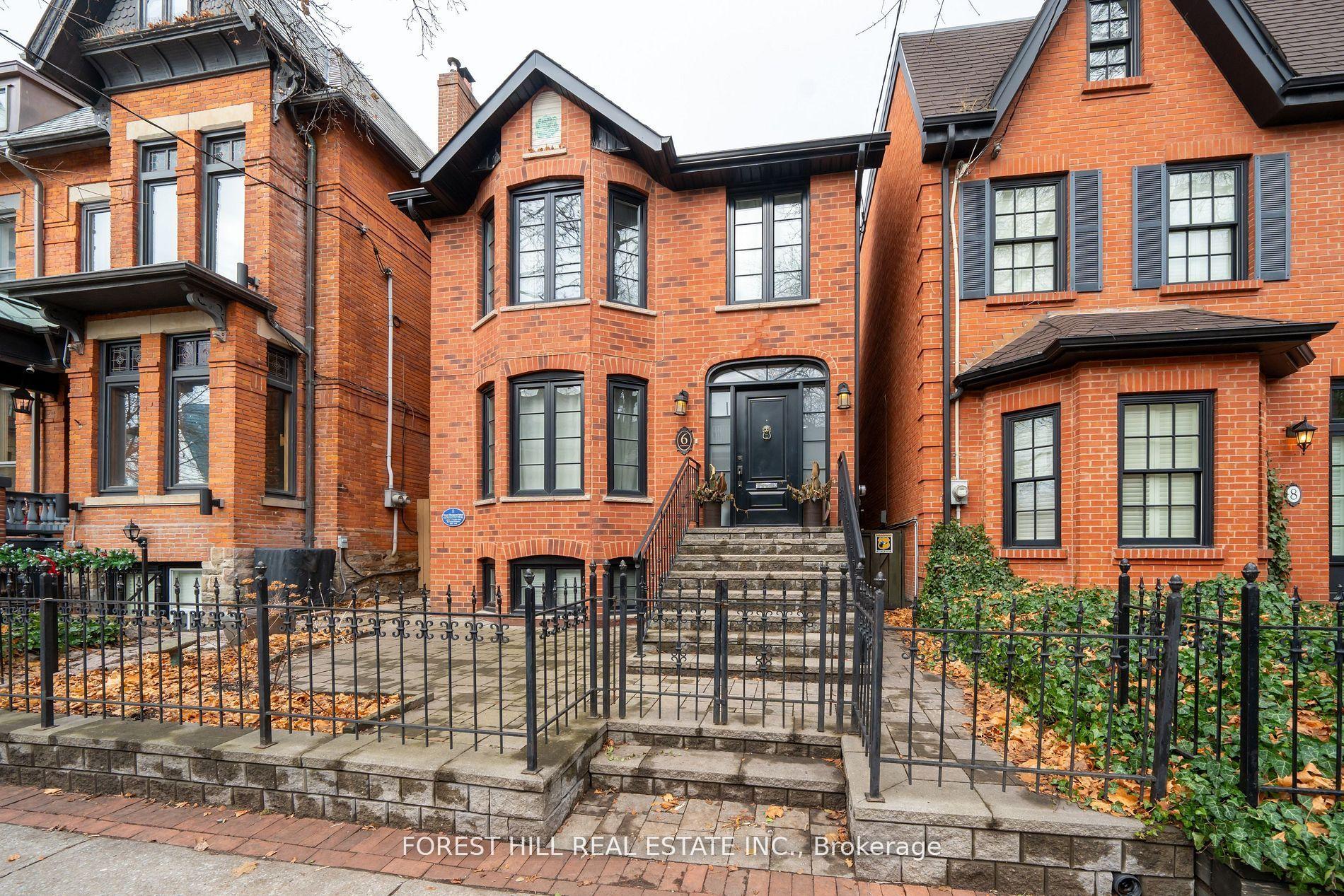 6 Aberdeen Avenue — photo 1