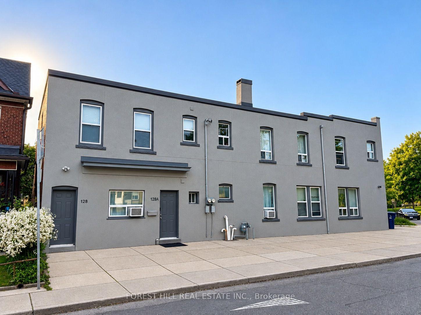 128 Laughton Avenue, Toronto — Multiplex for lease, photo 1