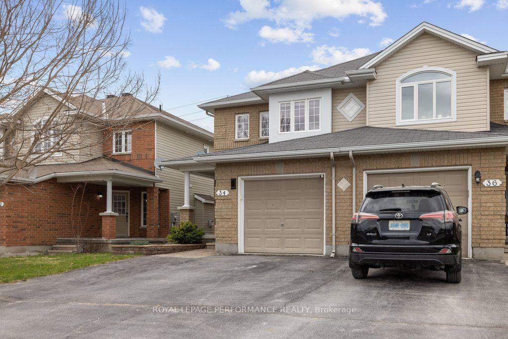 34 Moe Robillard Street — photo 1