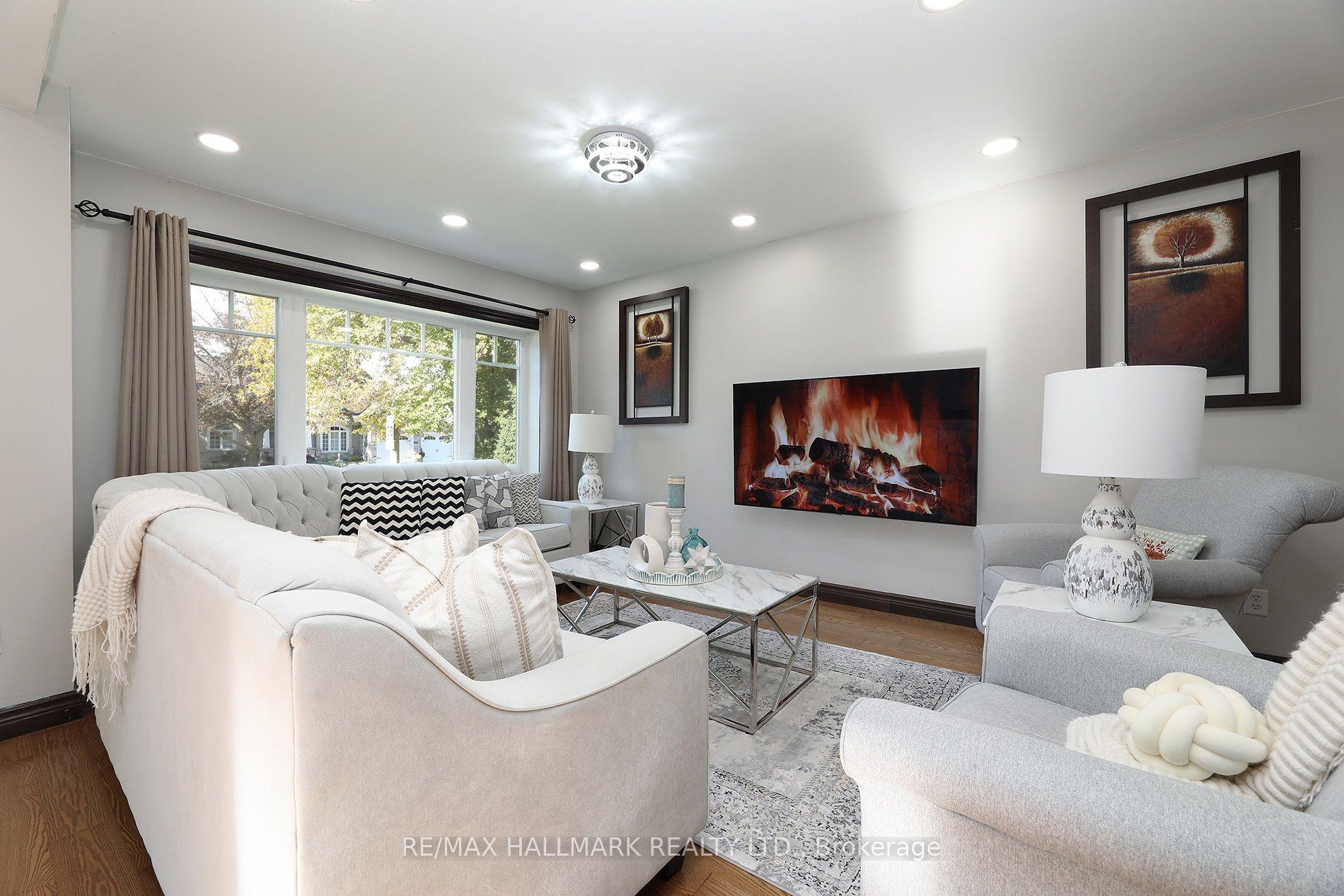 11 Brookside Drive, Mississauga — Detached for sale, photo 1