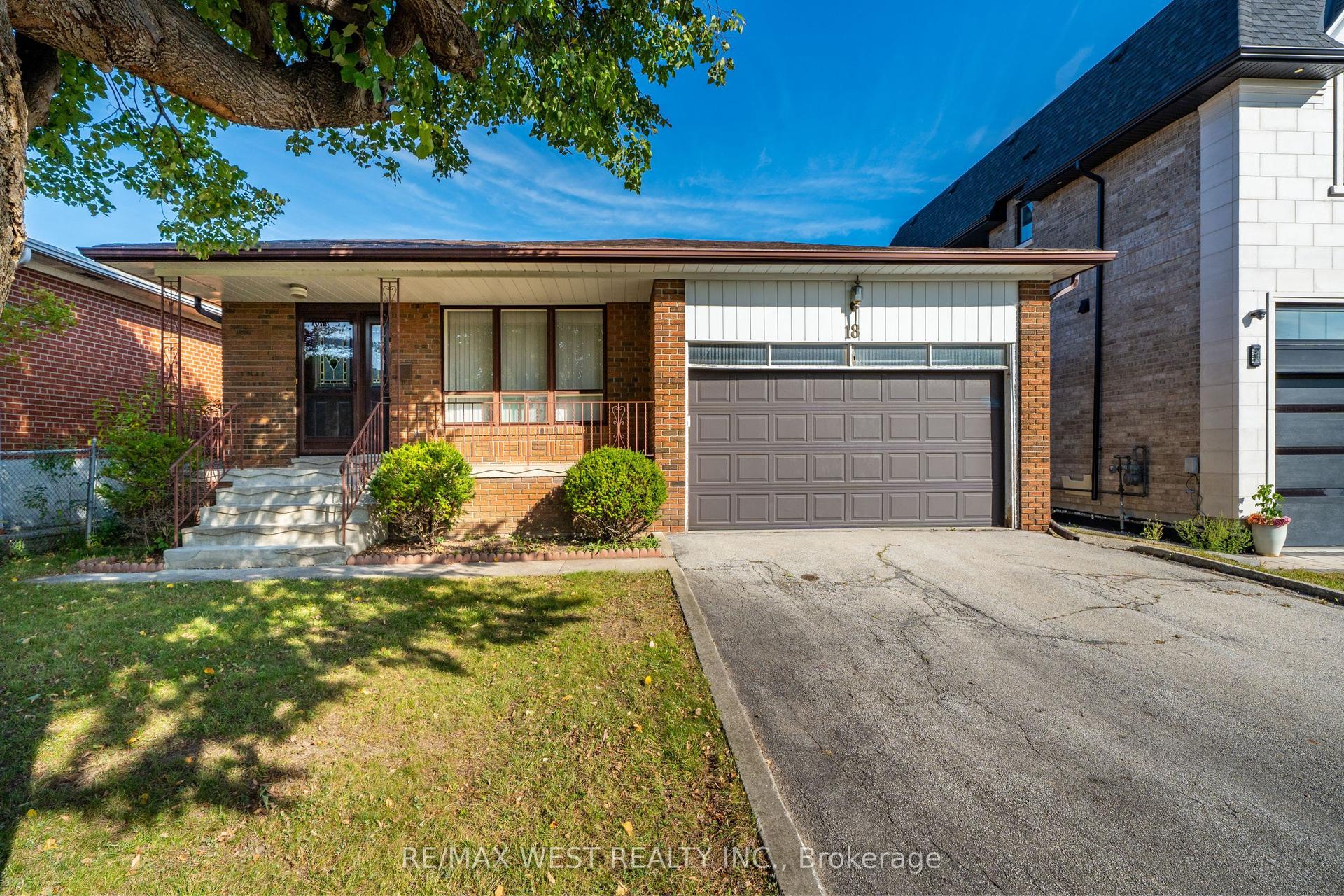 18 Pheasant Valley Court, Markham — Detached for sale, photo 1
