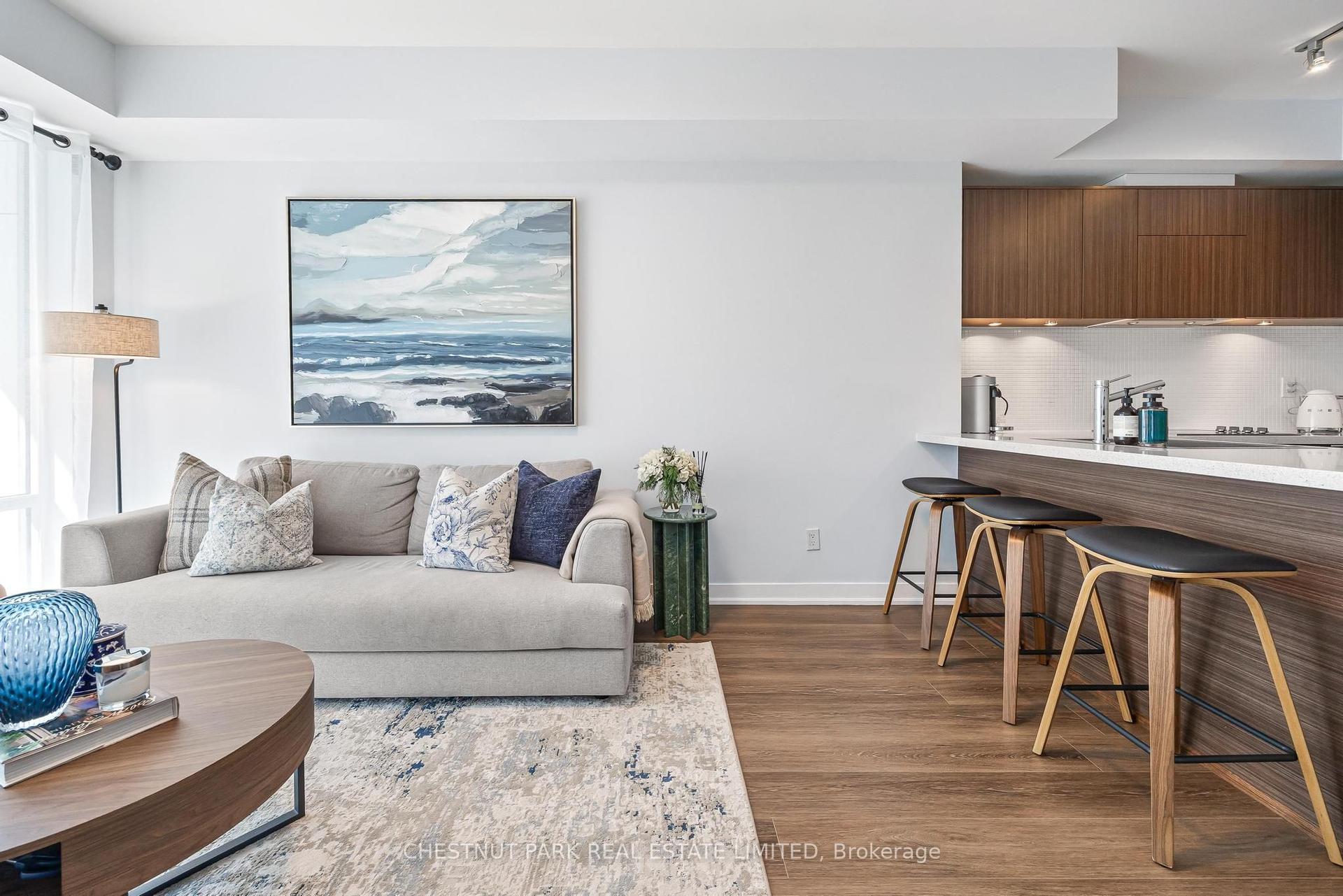 21 Widmer Street 2401 #2401, Toronto — Condo for lease, photo 1