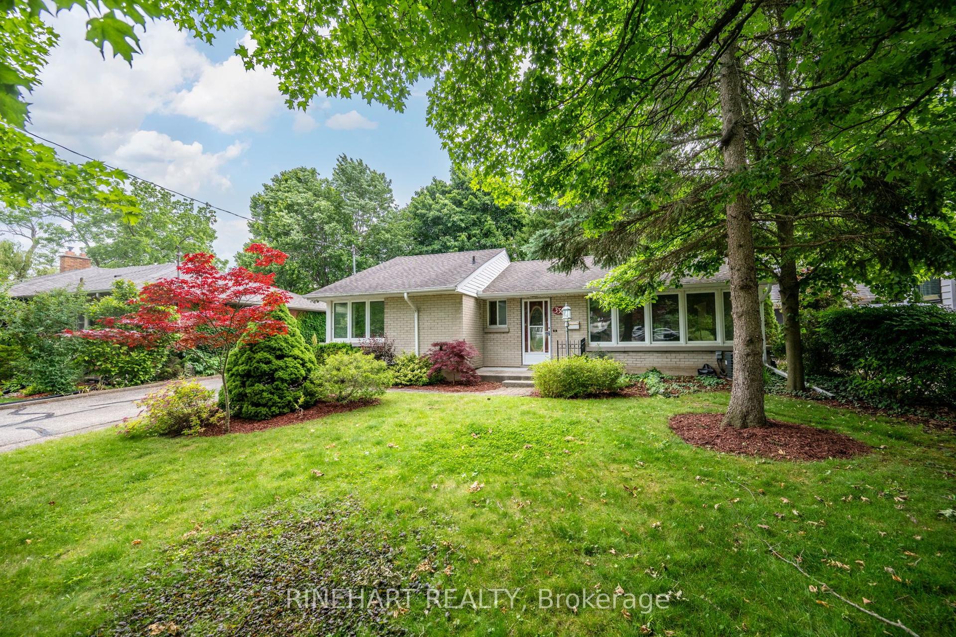 330 Connington Street — photo 1
