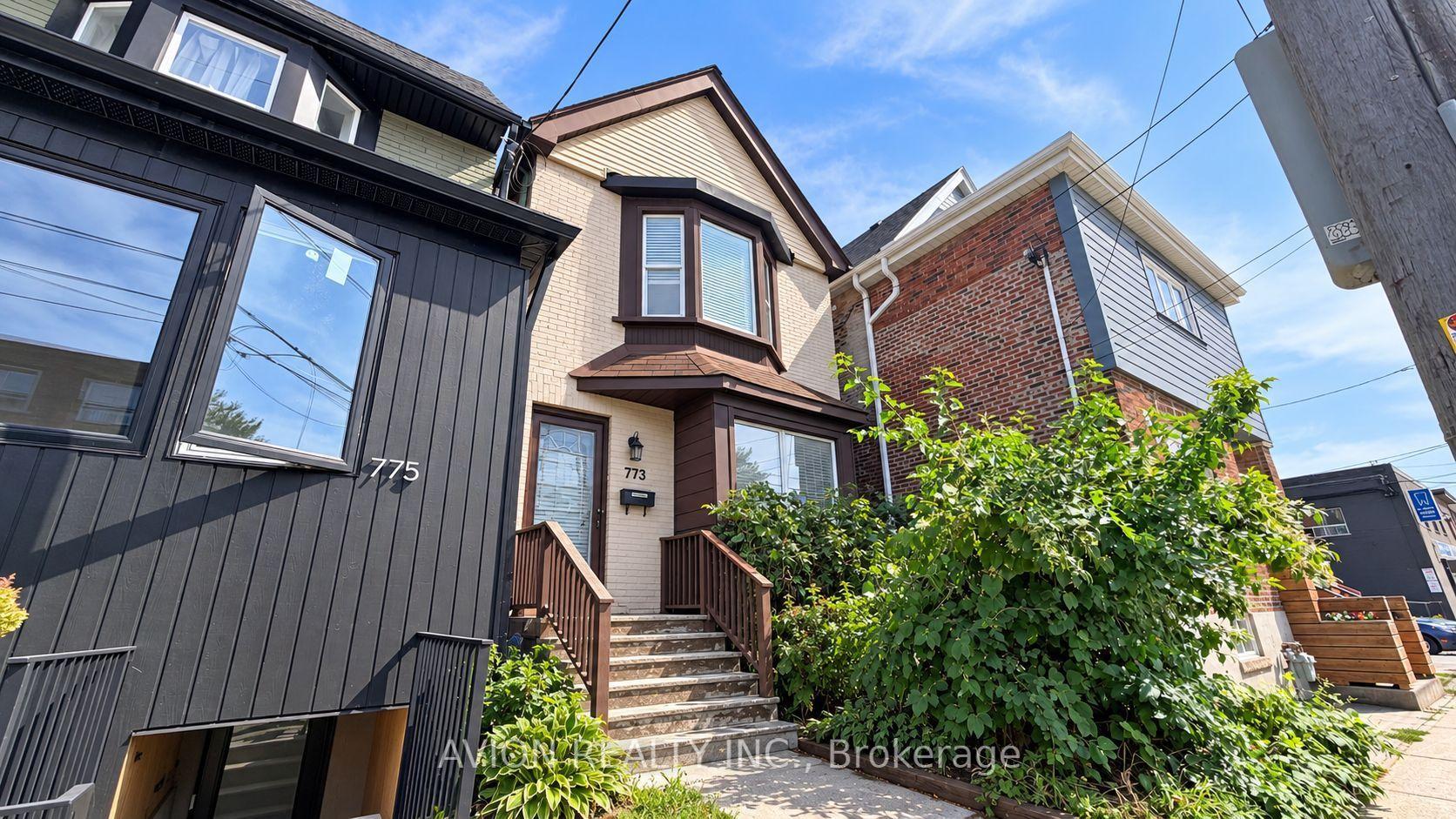 773 Pape Avenue UPPER #UPPER, Toronto — Detached for lease, photo 1