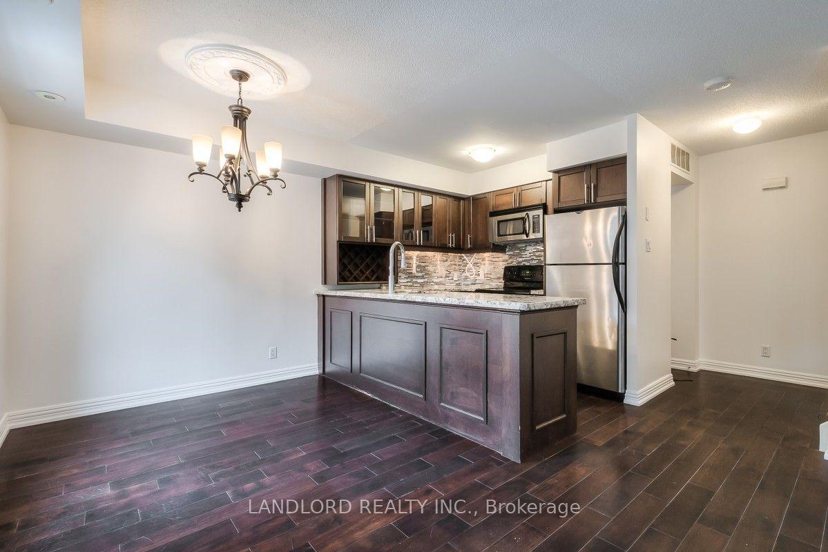 21 Pirandello Street 1215 #1215 — photo 1