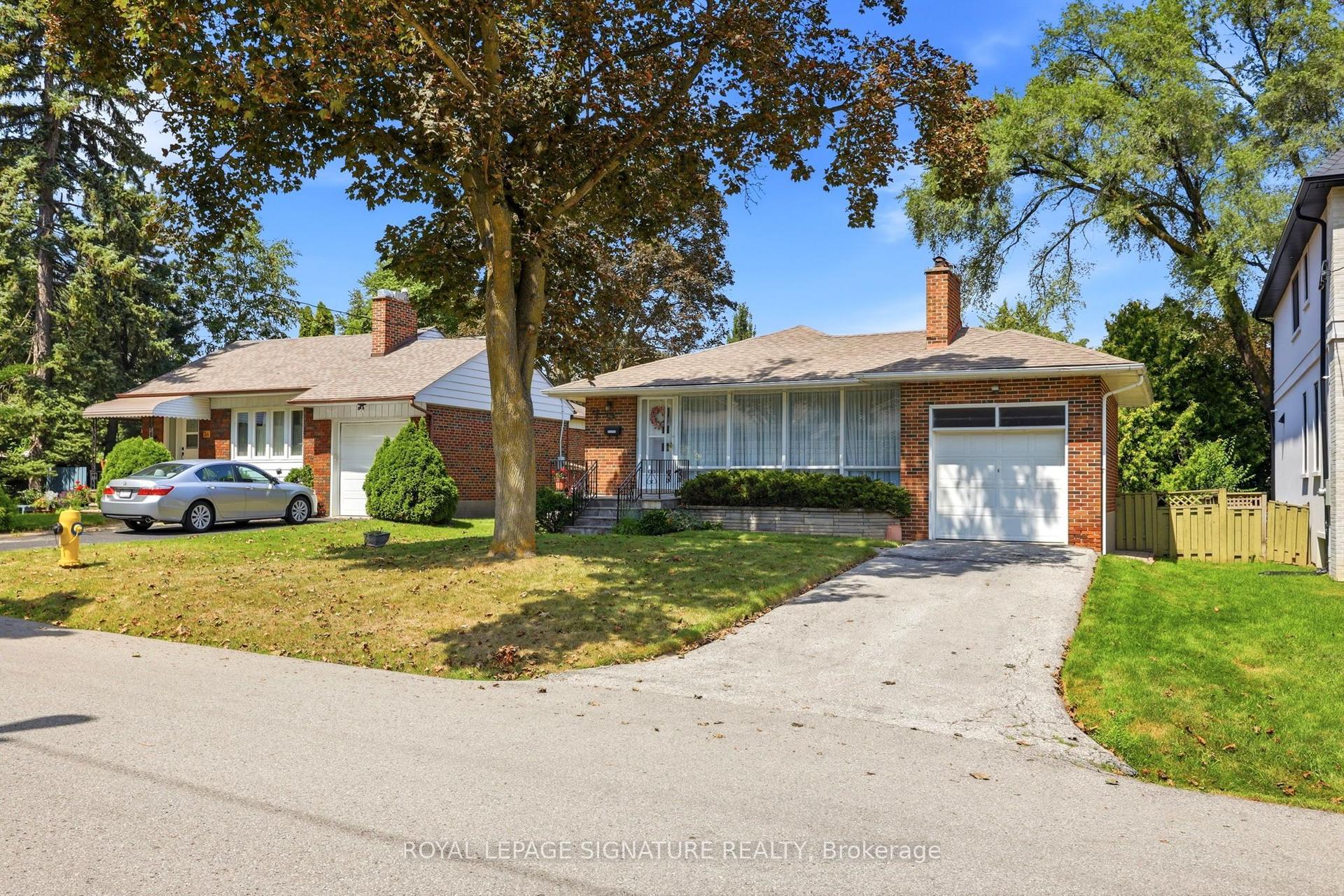 40 Kirk Bradden Road E, Toronto — Detached for sale, photo 1