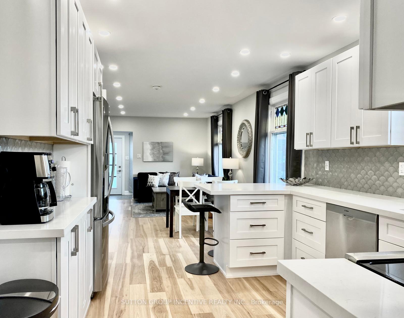 5151 Kitchener Street, Niagara Falls — Detached for sale, photo 1