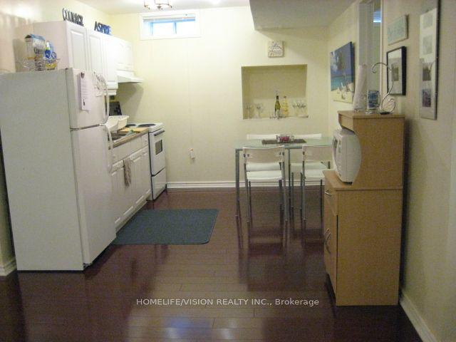 19 Candlebrook Crescent bsmt #bsmt — photo 1