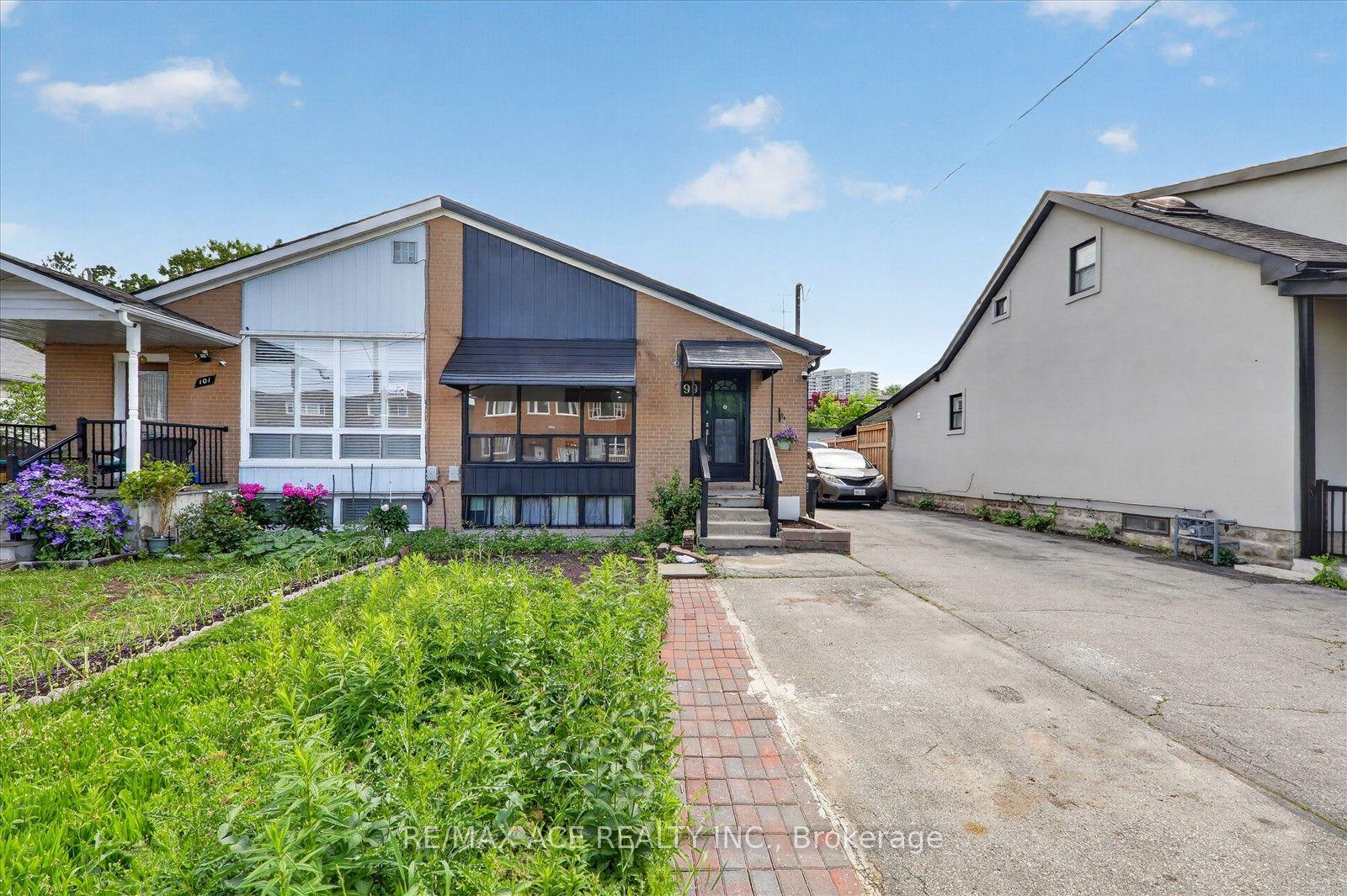 99 Laurel Avenue — photo 1