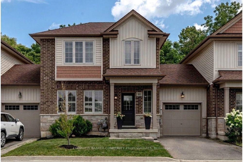 44 Westbank Trail, Hamilton — Townhouse for sale, photo 1