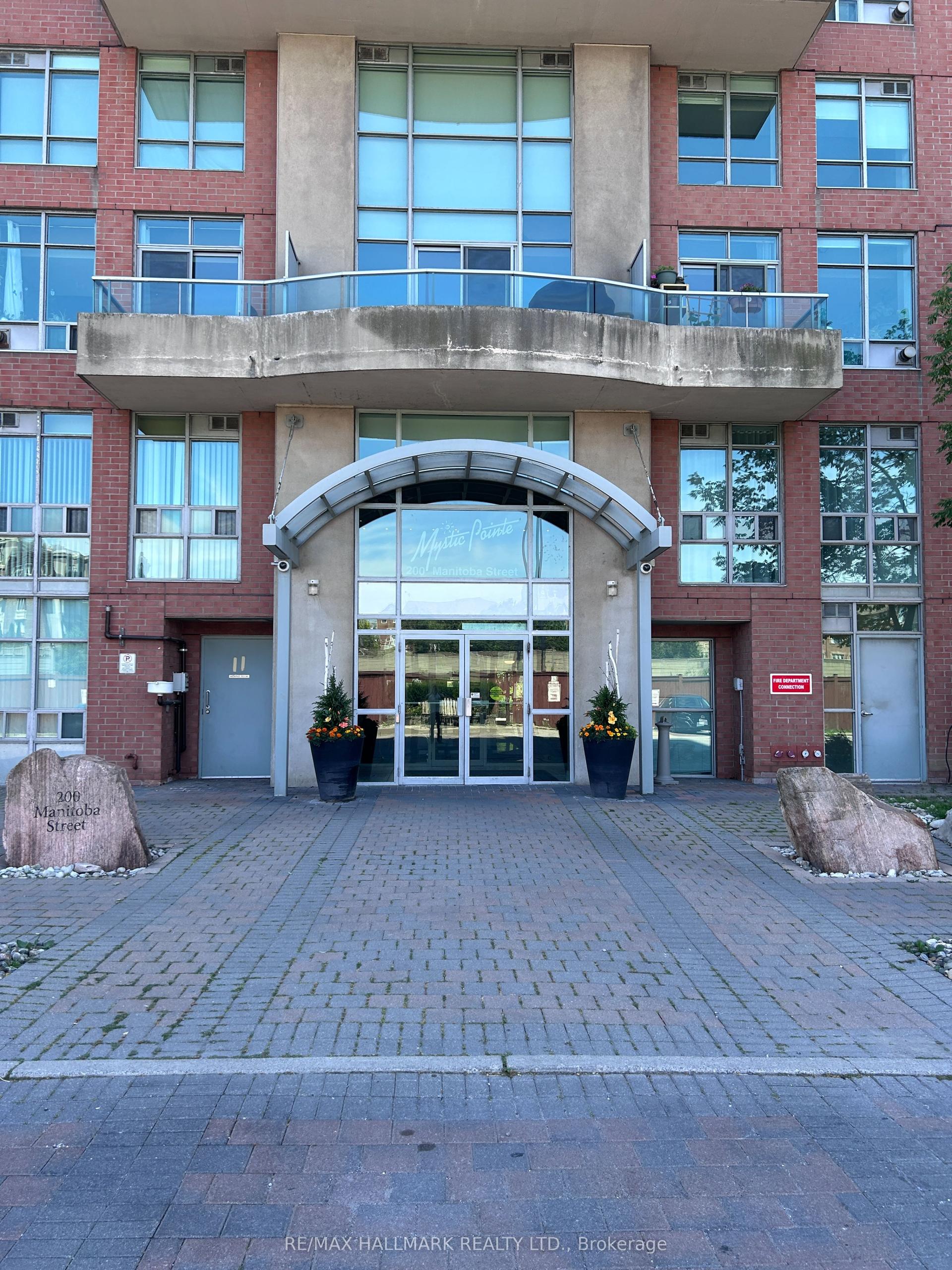 200 Manitoba Street 201 #201, Toronto — Condo for lease, photo 1