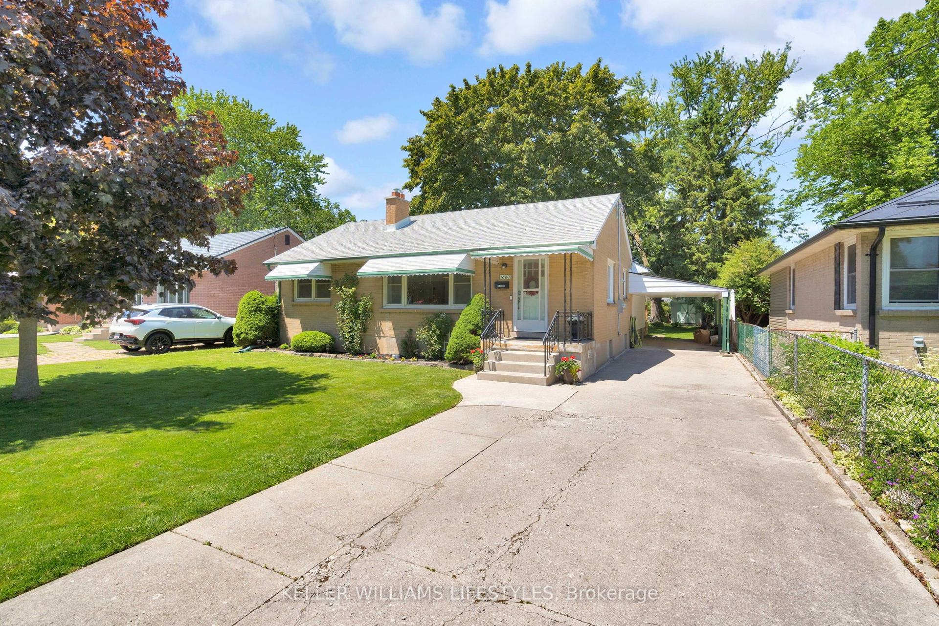 1880 HERBERT Avenue — photo 1