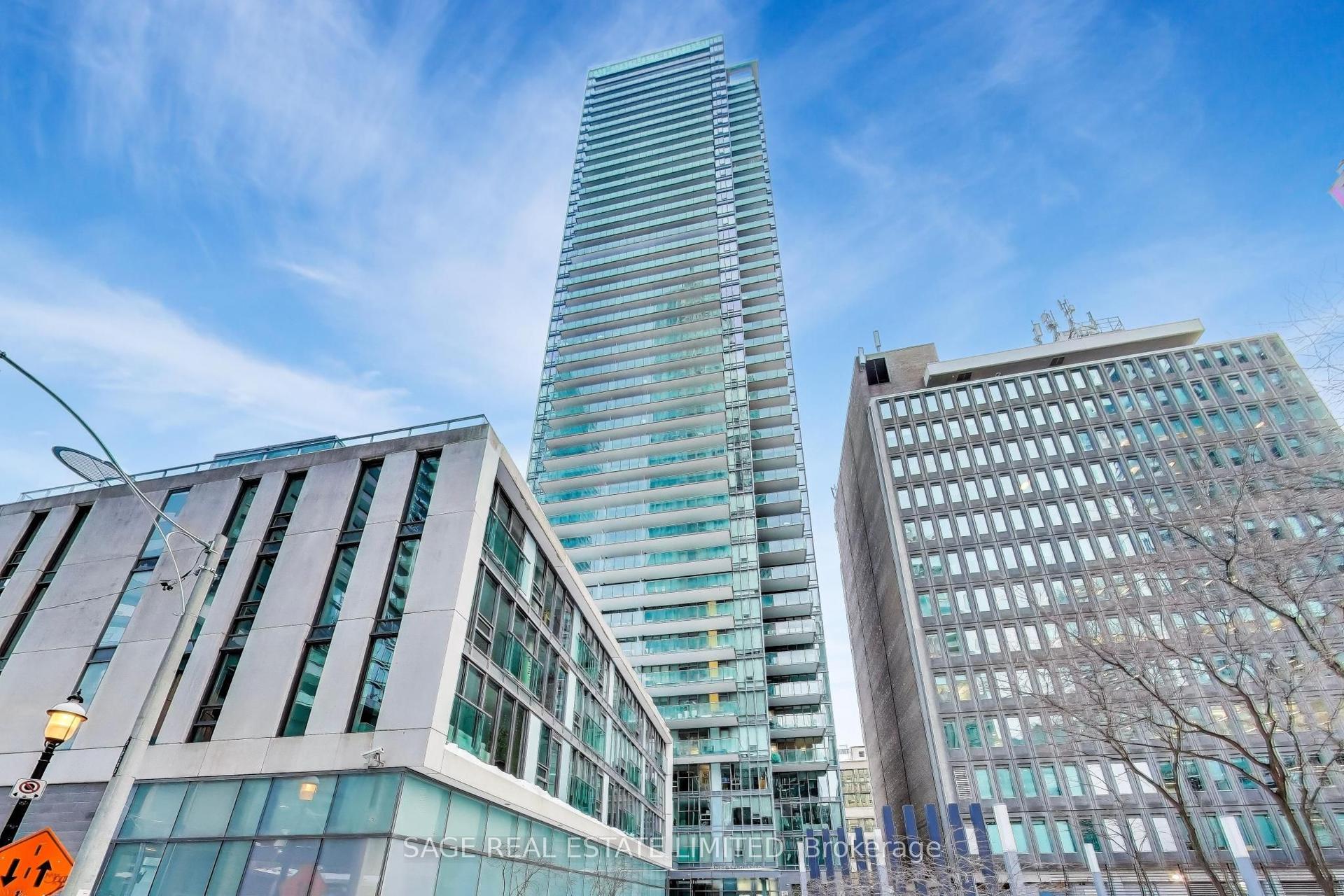 33 Lombard Street 4004 #4004, Toronto — Condo for sale, photo 1