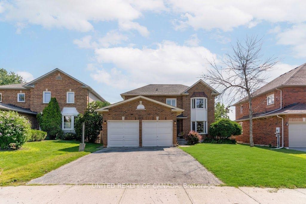 615 Sandford Street, Newmarket — Detached for lease, photo 1